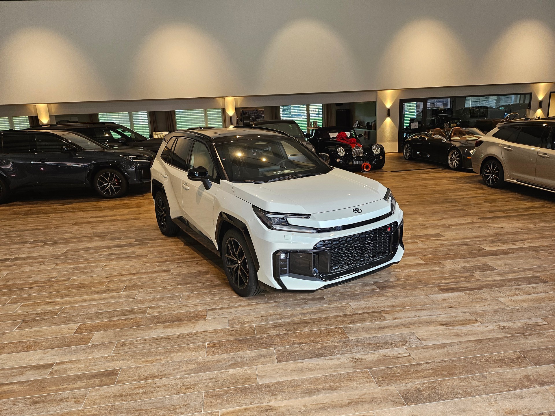 TOYOTA RAV-4 2.5 HSD GR Sport e-CVT 4WD🔥8-fach🔥-image-5
