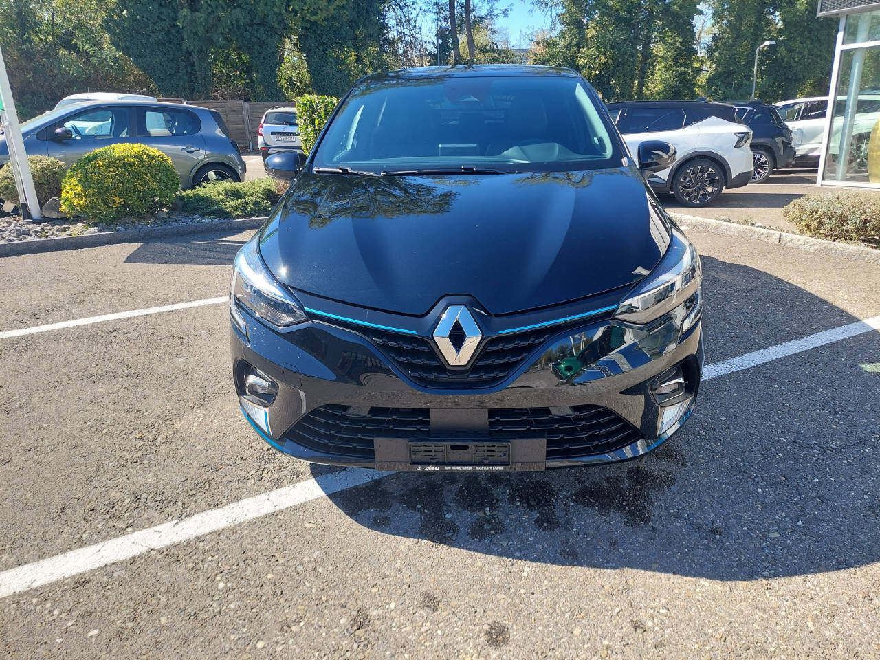 RENAULT Clio 1.6 E-Tech Edition One-image-1