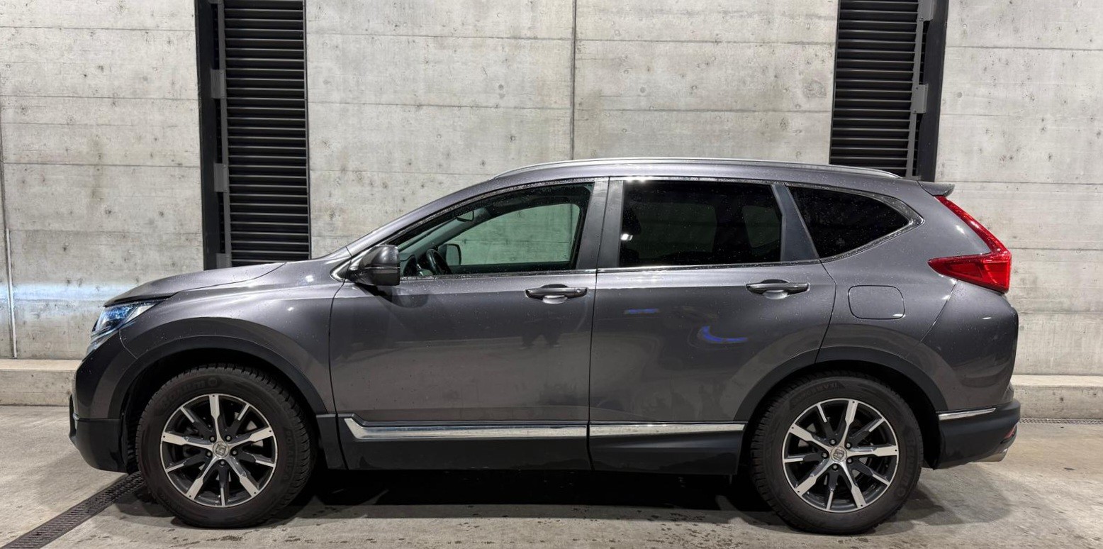 HONDA CR-V 1.5 i-VTEC Executive 4WD Automatic-image-7