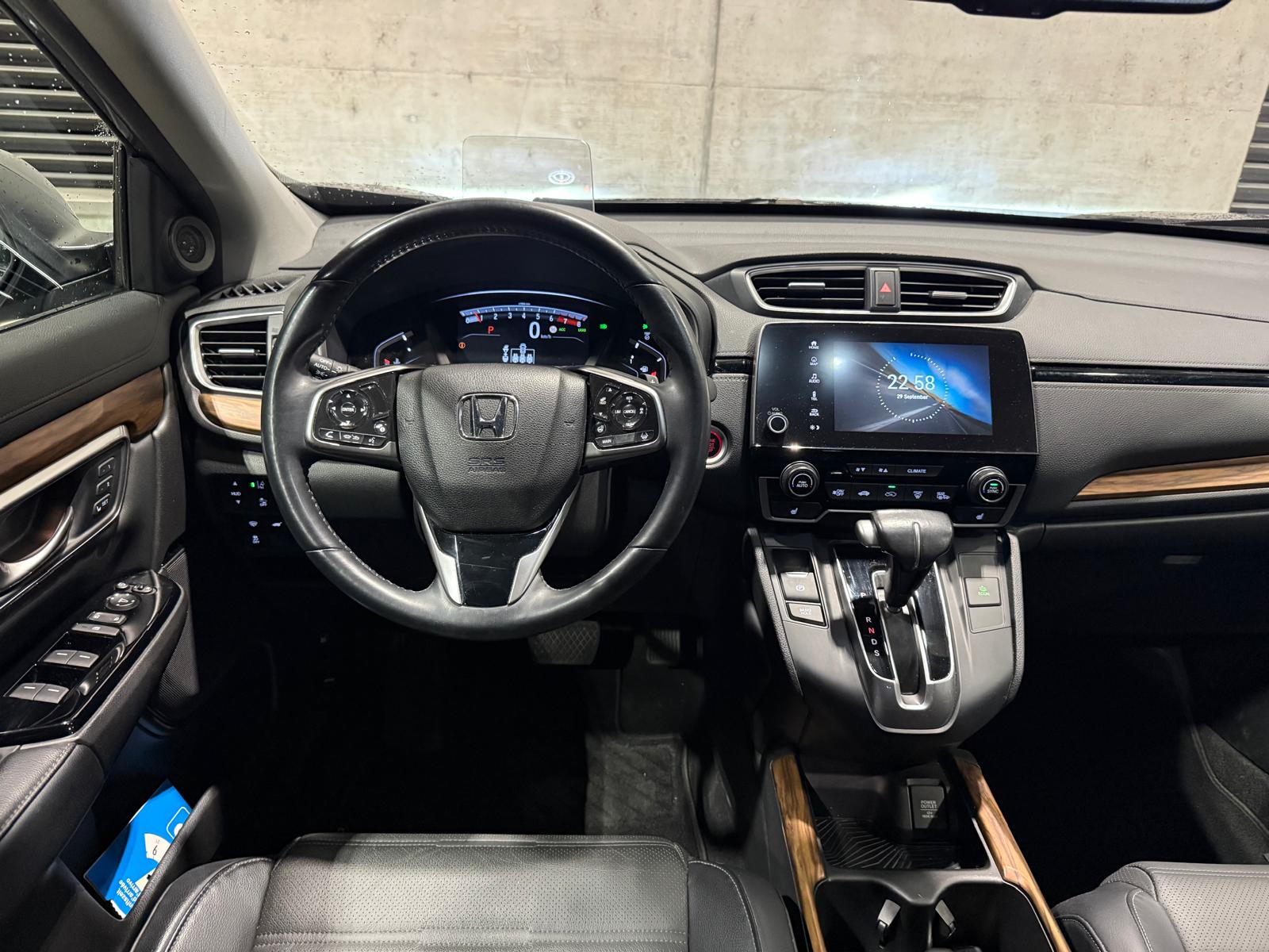 HONDA CR-V 1.5 i-VTEC Executive 4WD Automatic-image-9