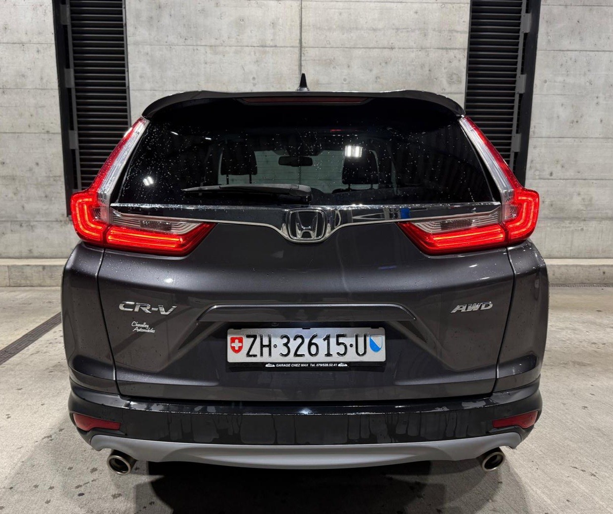 HONDA CR-V 1.5 i-VTEC Executive 4WD Automatic-image-5