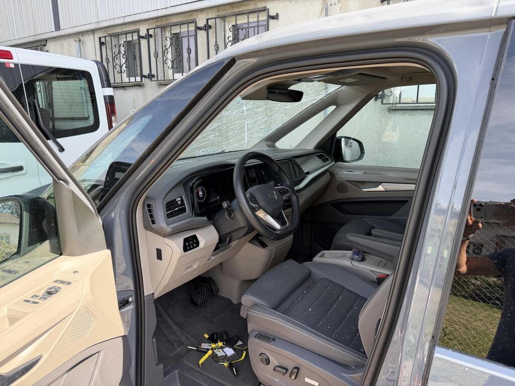 VW Multivan 2.0 TDI Life DSG Lang-image-1