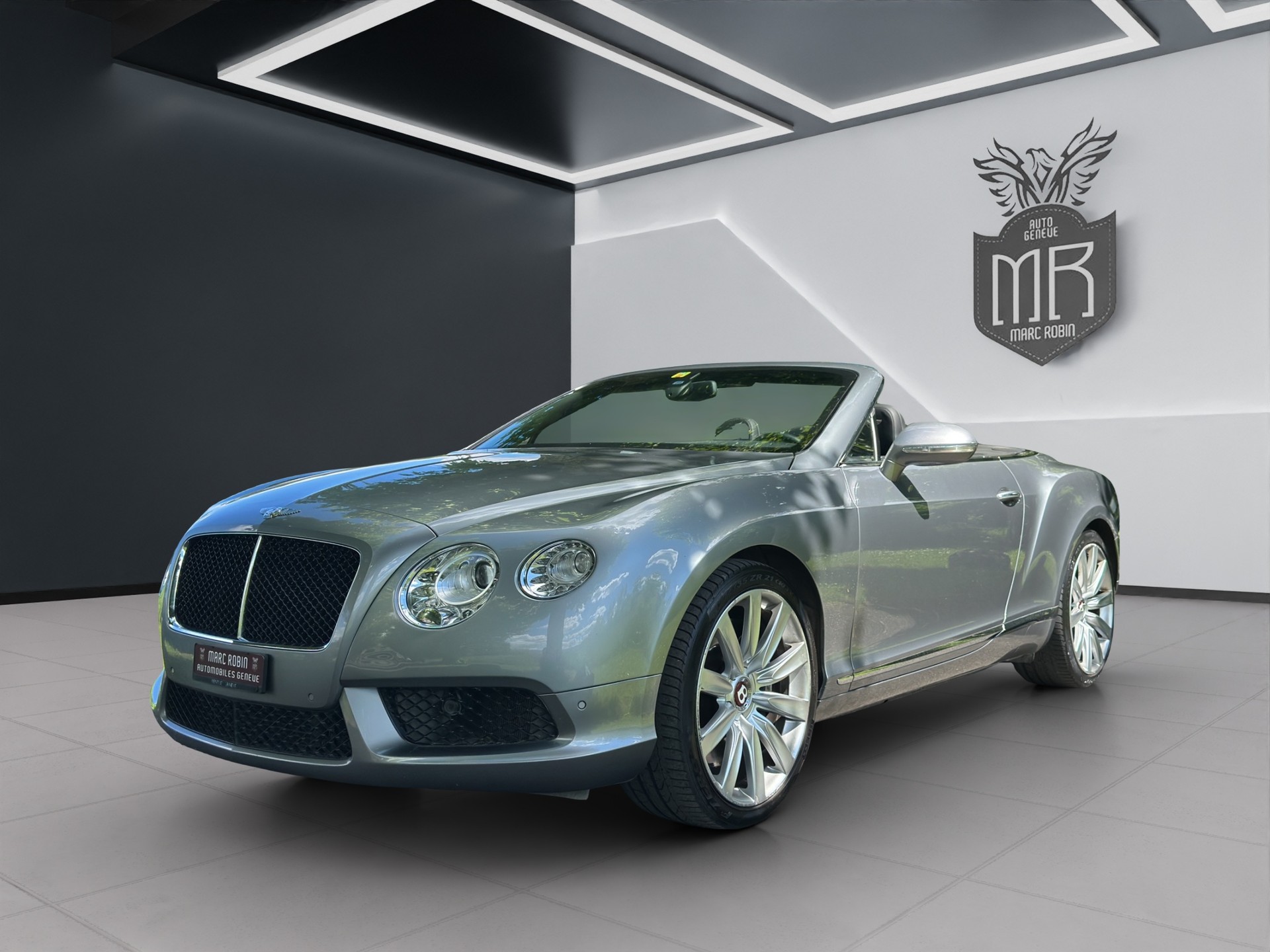 BENTLEY Continental GTC 4.0 V8-image-0