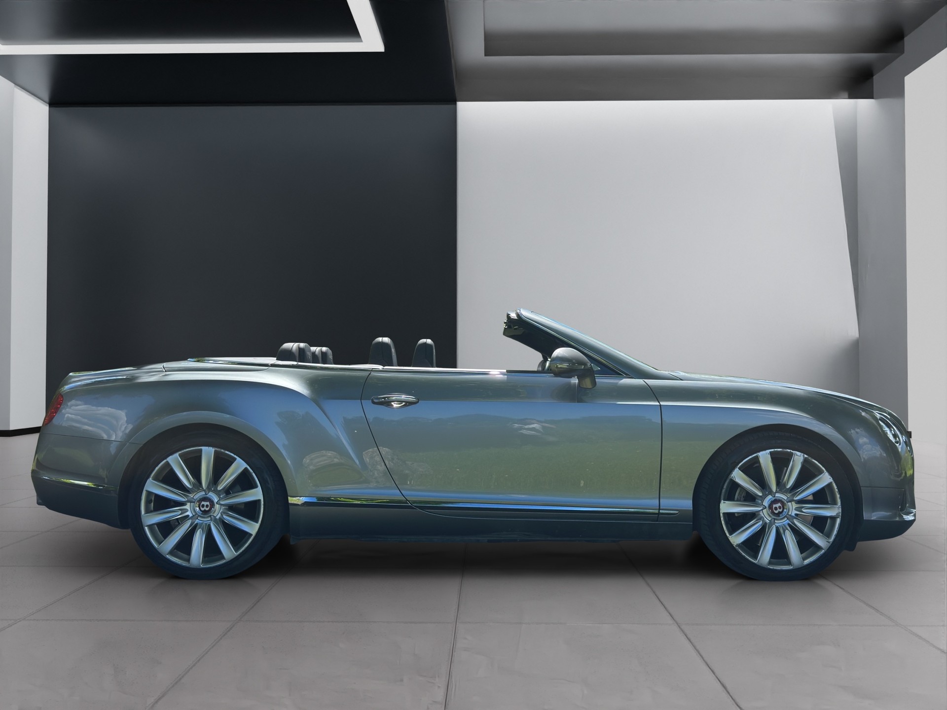 BENTLEY Continental GTC 4.0 V8-image-2
