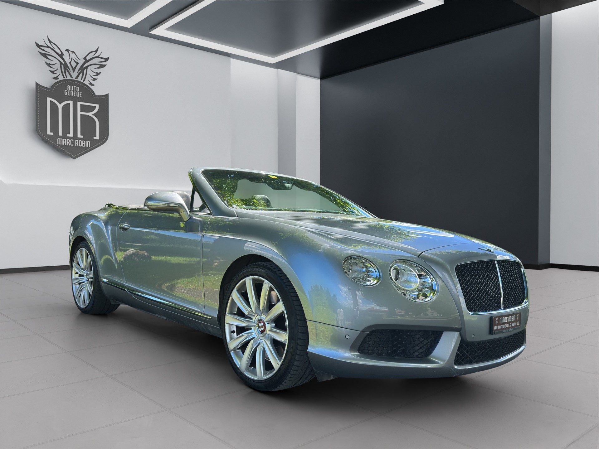 BENTLEY Continental GTC 4.0 V8-image-7