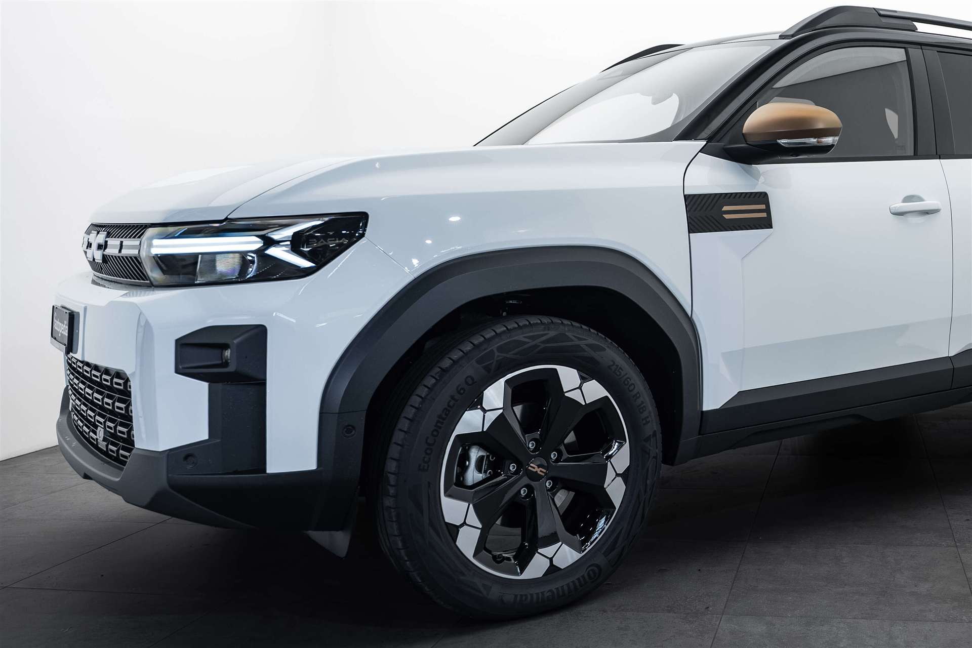 DACIA DACIA Bigster HEV 155 Extreme Automat-image-1