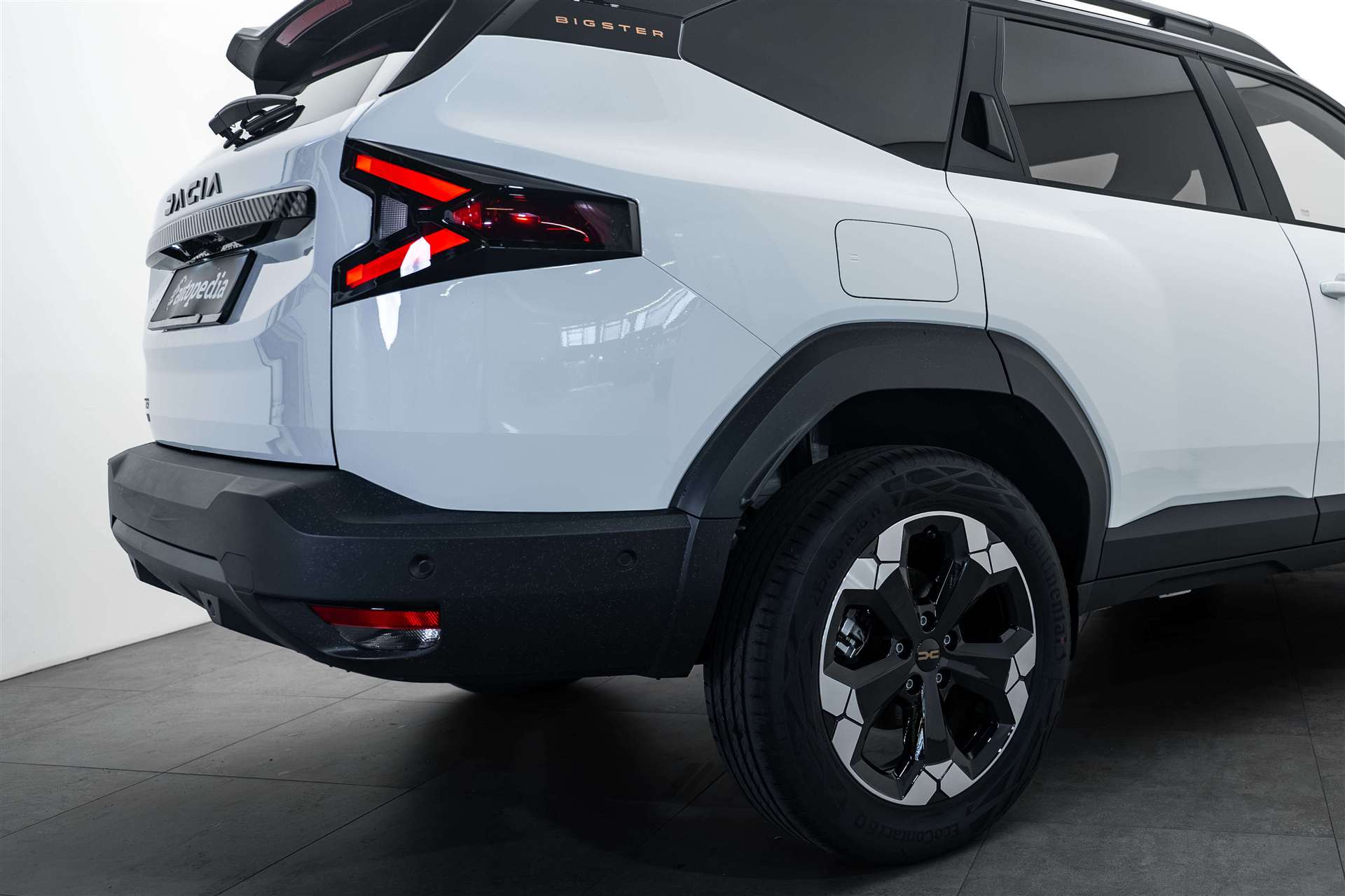 DACIA DACIA Bigster HEV 155 Extreme Automat-image-3