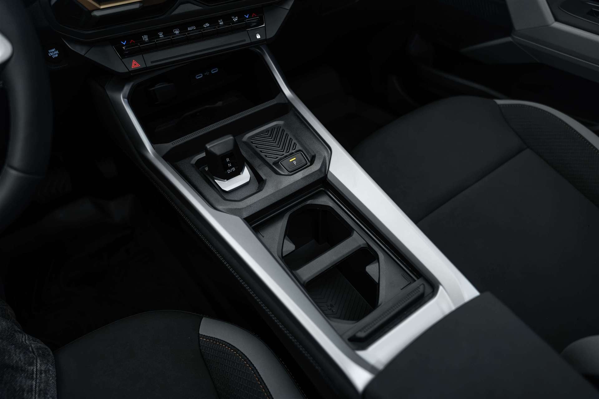 DACIA DACIA Bigster HEV 155 Extreme Automat-image-26