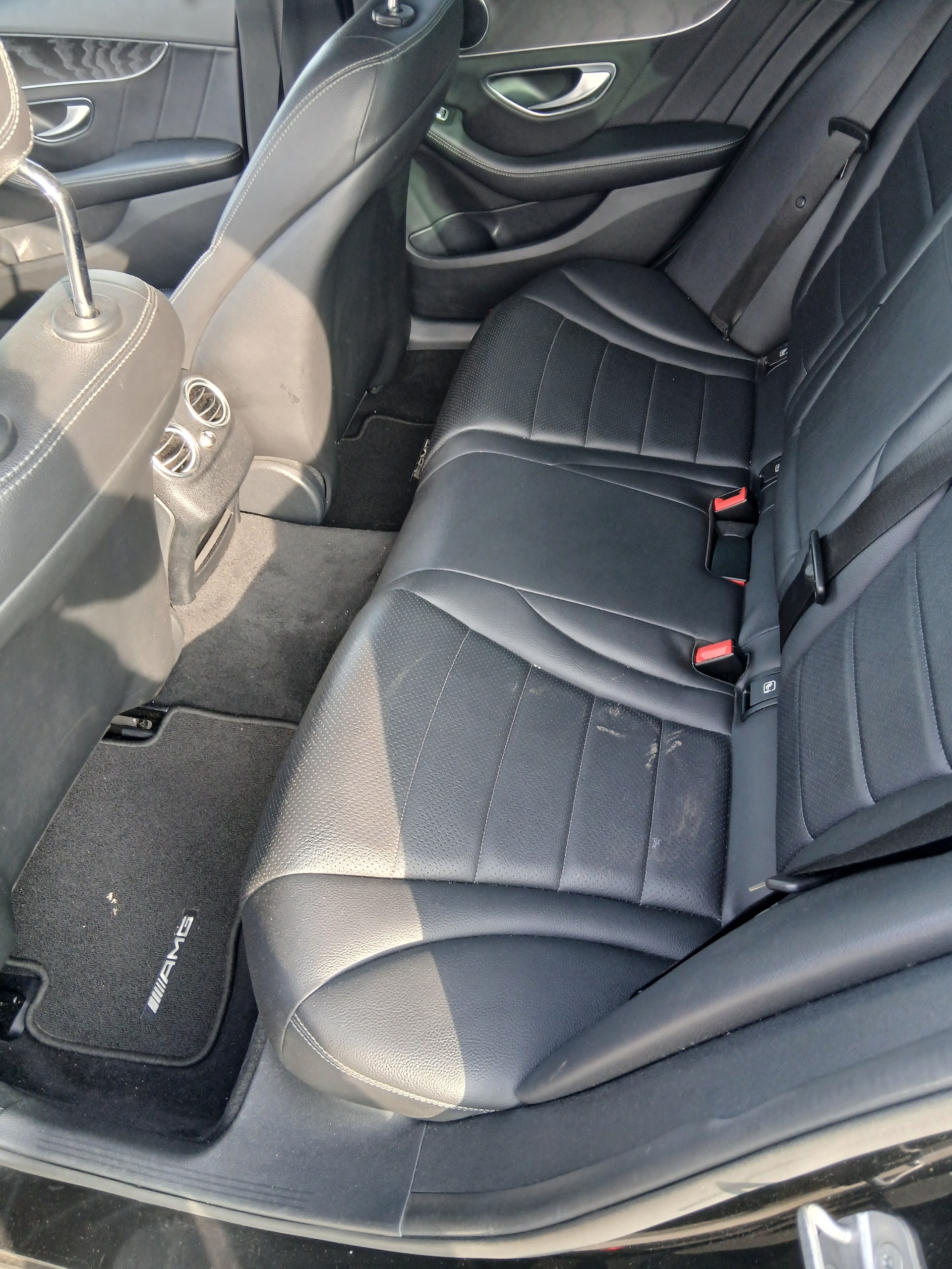 MERCEDES-BENZ C 200 4Matic 9G-Tronic-image-9
