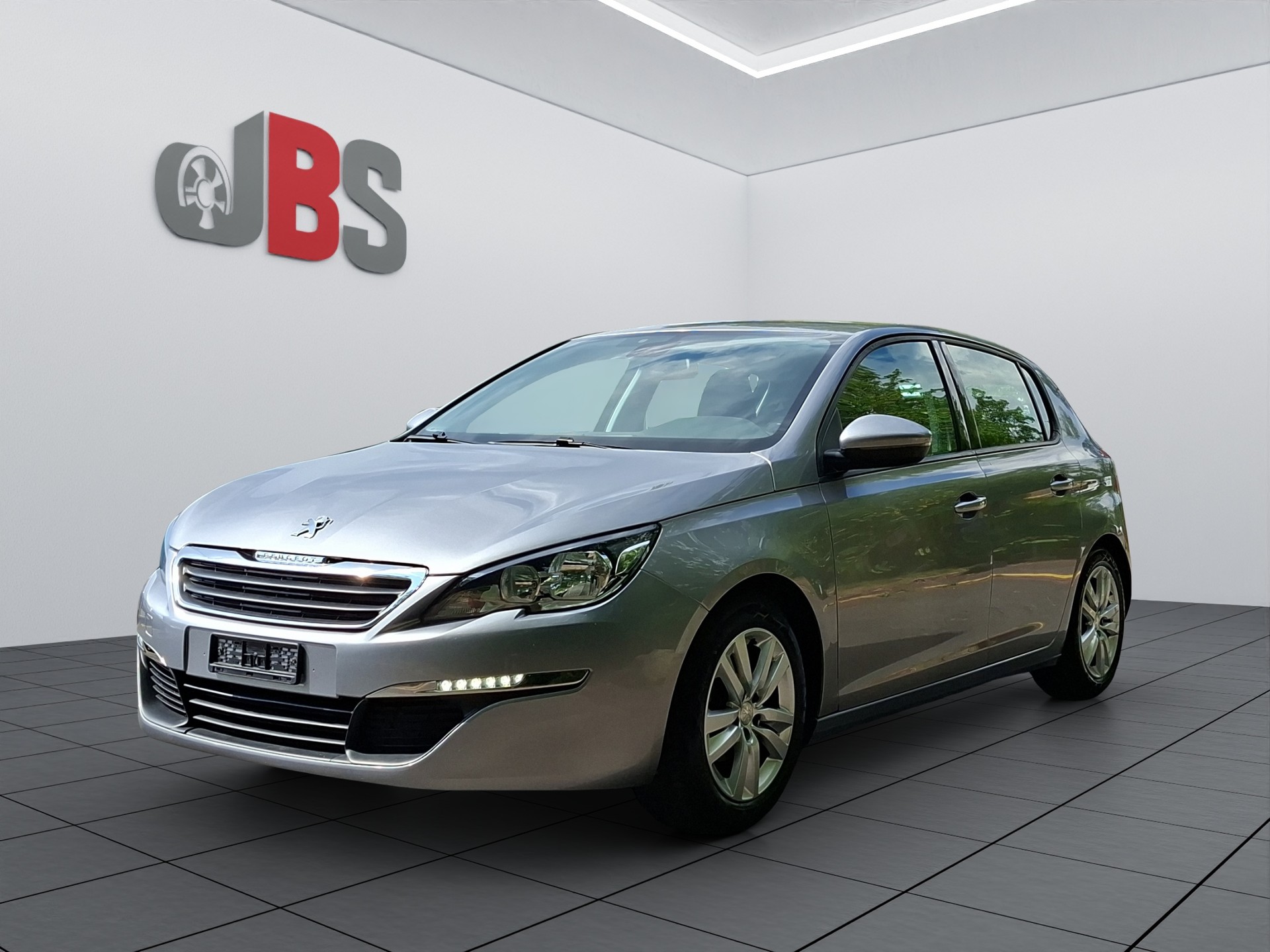 PEUGEOT 308 1.2 THP Style-image-0