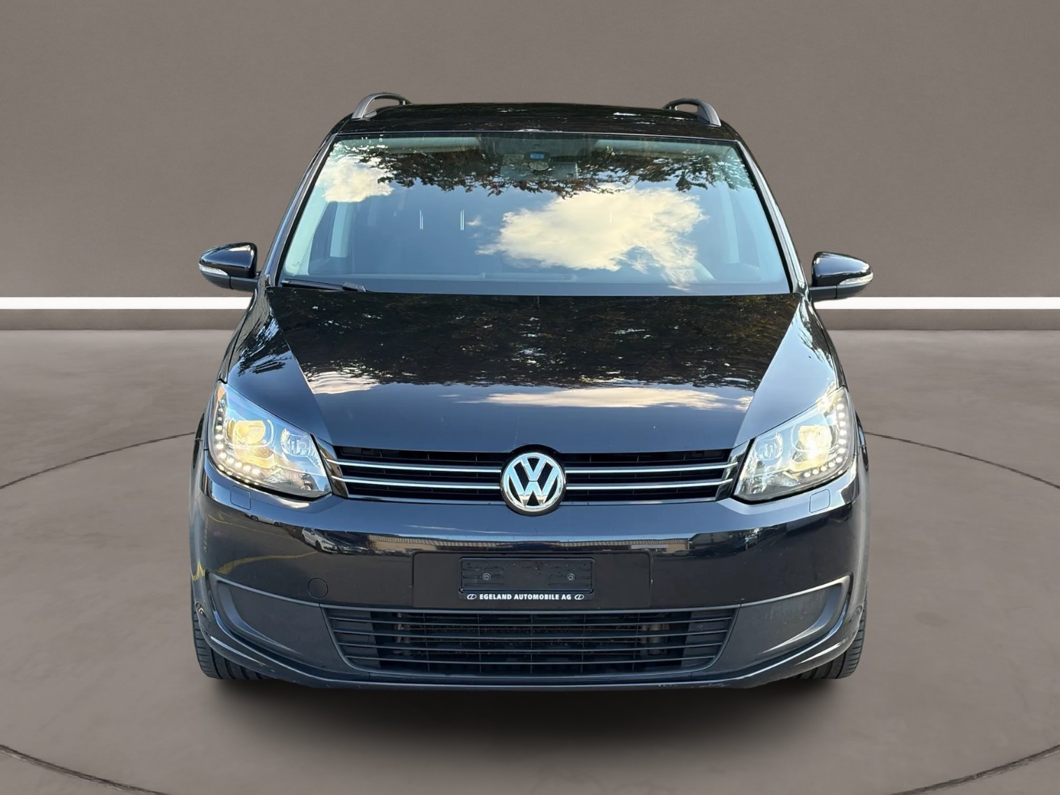 VW Touran 1.6 TDI Highline DSG *FRISCH AB MFK&SERVICE *-image-1