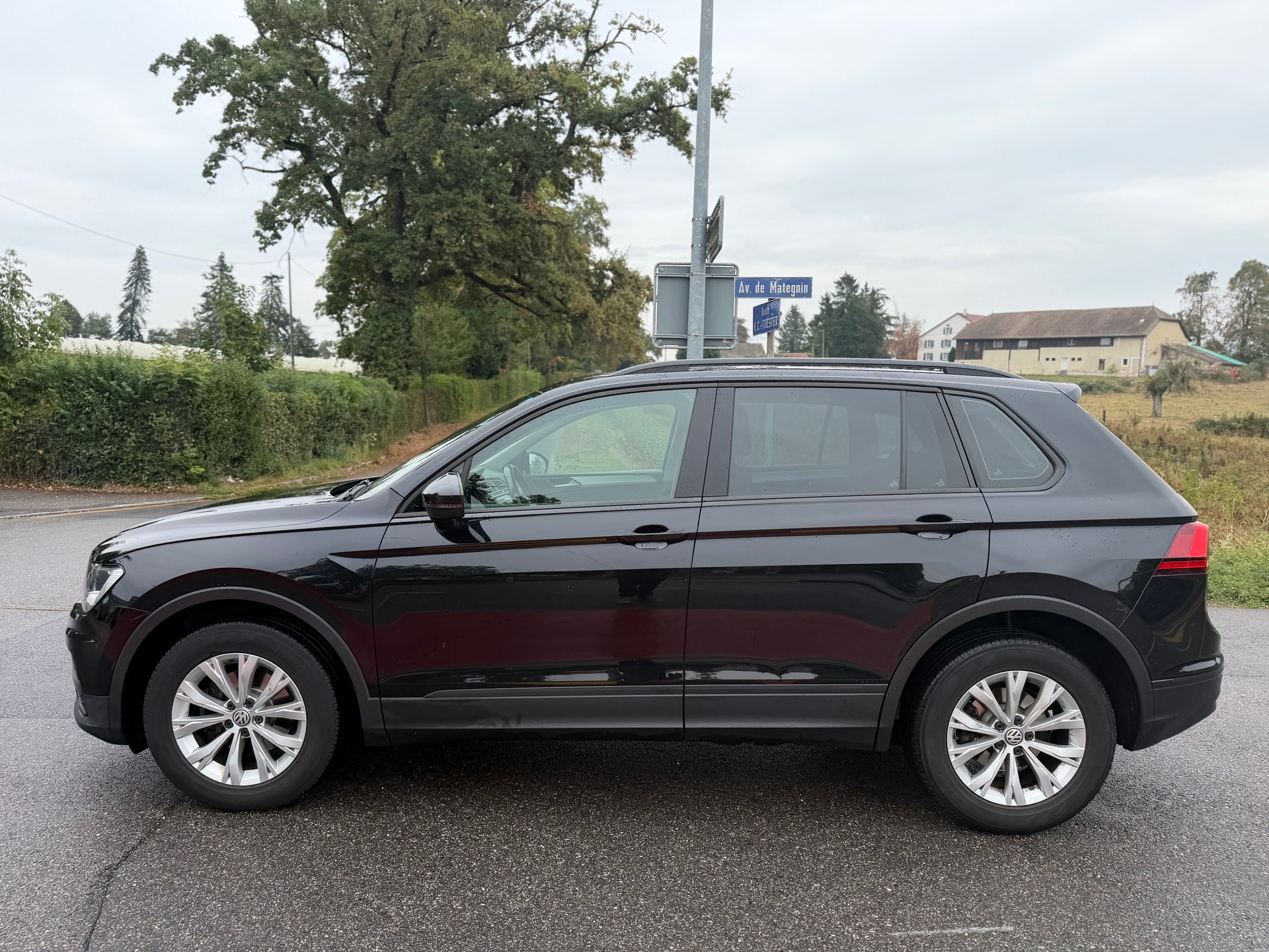 VW Tiguan 1.4TSI ACT Sound 4Motion DSG-image-3
