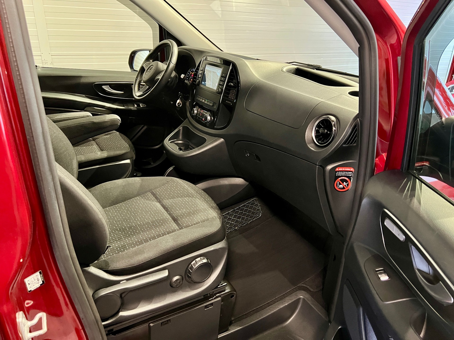 MERCEDES-BENZ Vito 116 CDI Lang Select Tourer 4Matic 9G-Tronic-image-10