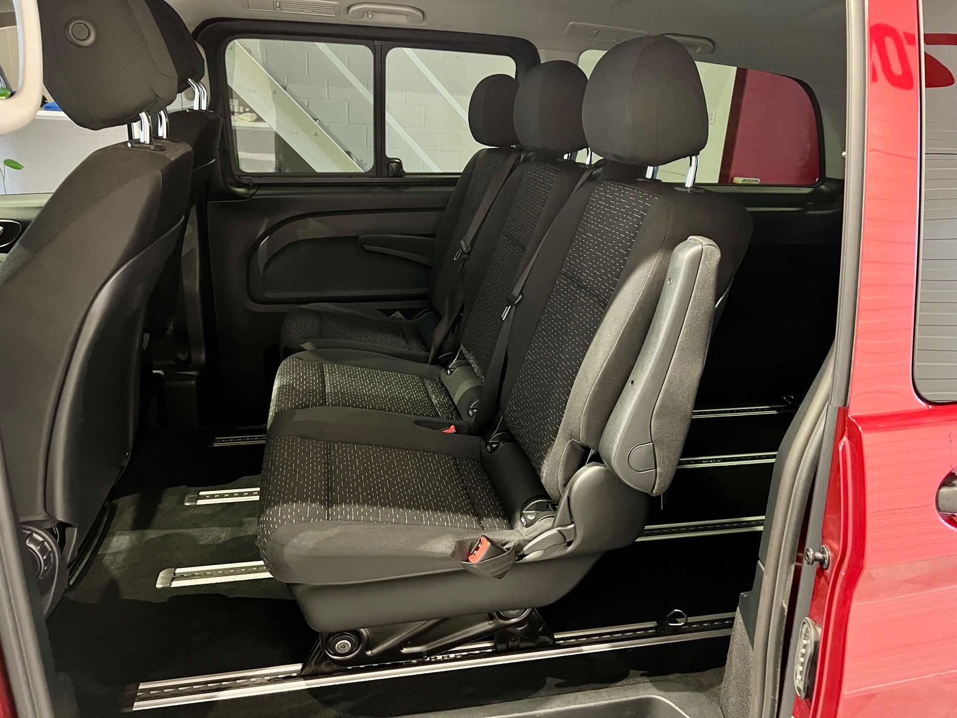 MERCEDES-BENZ Vito 116 CDI Lang Select Tourer 4Matic 9G-Tronic-image-11