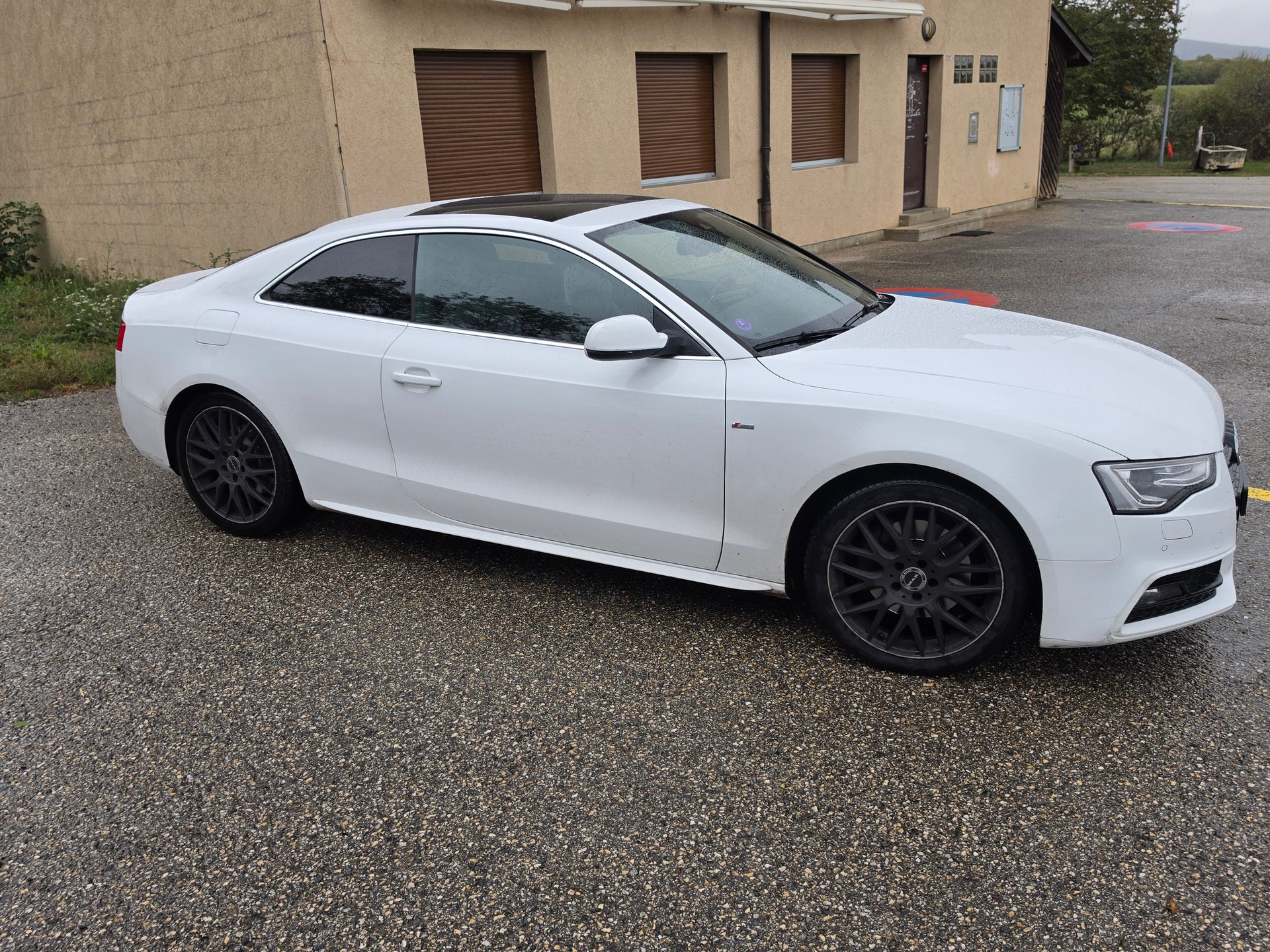 AUDI 2.0 TFSI quattro S-Tronic-image-0