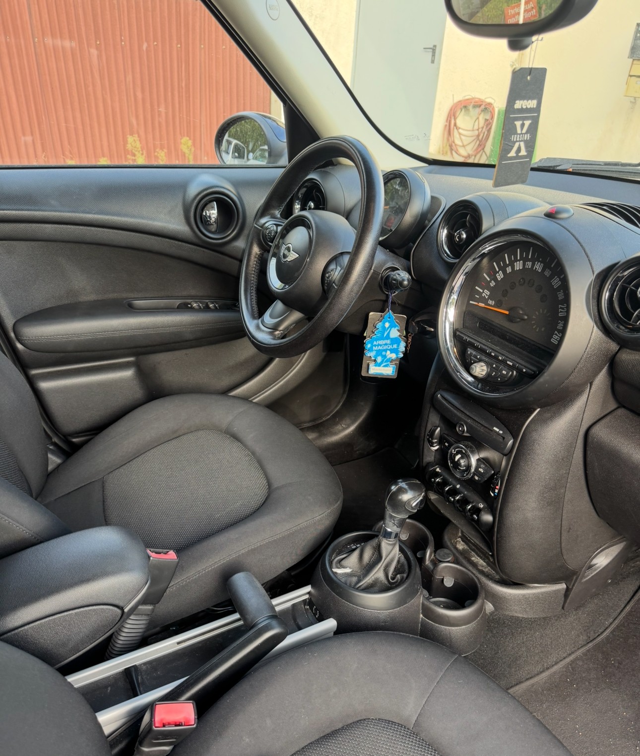 MINI COOPER-image-8