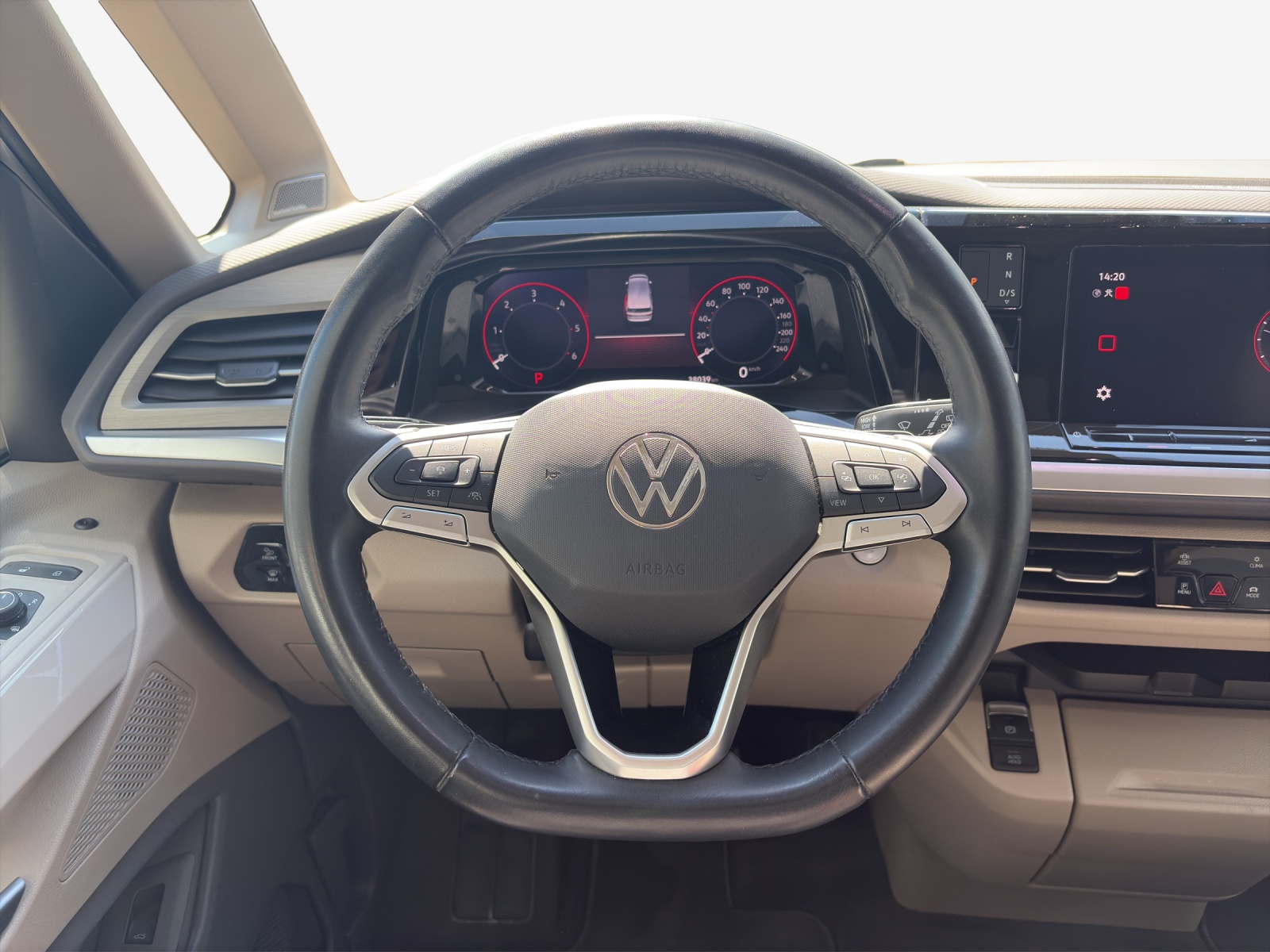 VW Multivan 2.0 TDI Style DSG-image-9