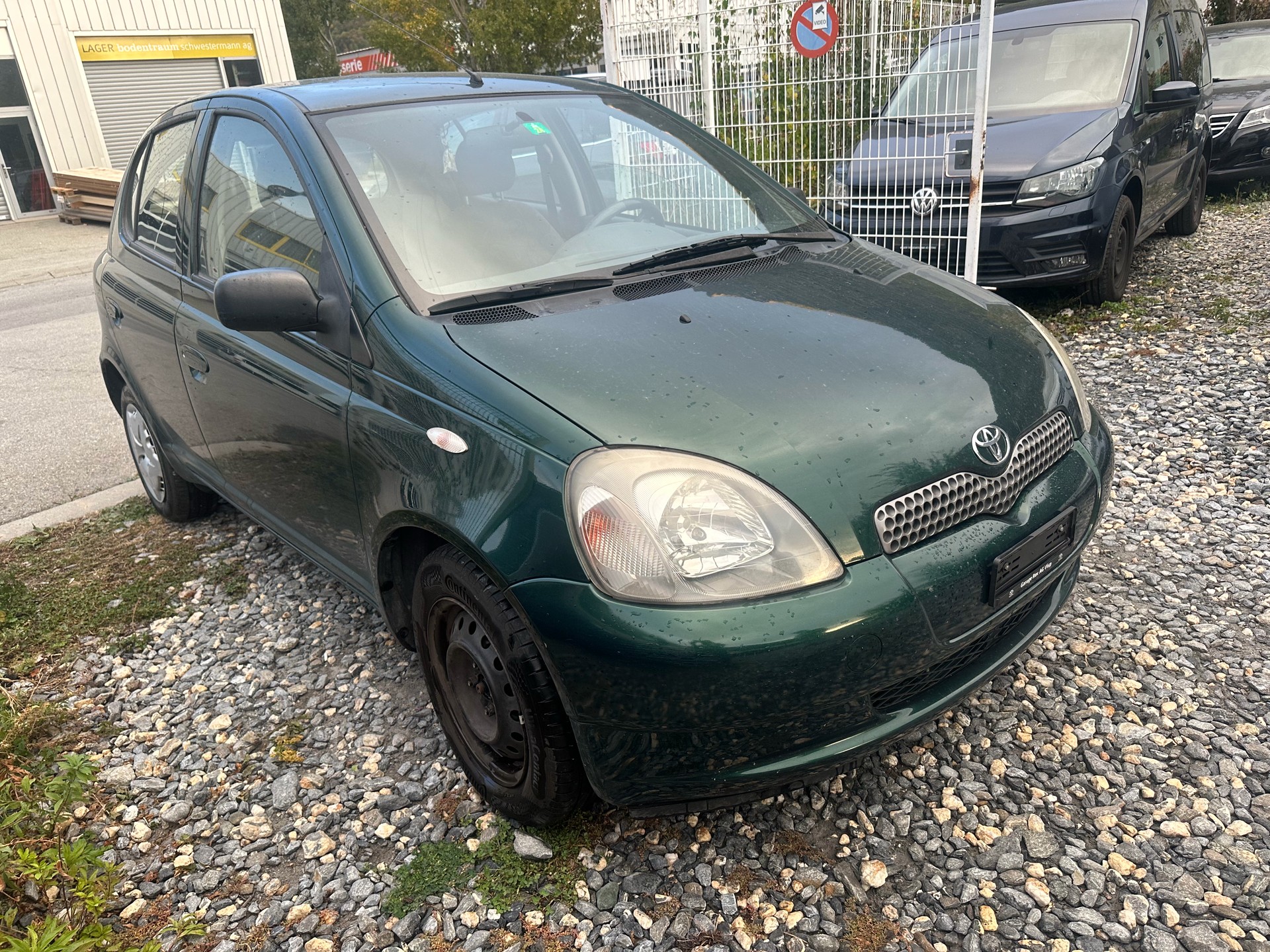 TOYOTA Yaris 1.3 Linea Sol-image-7