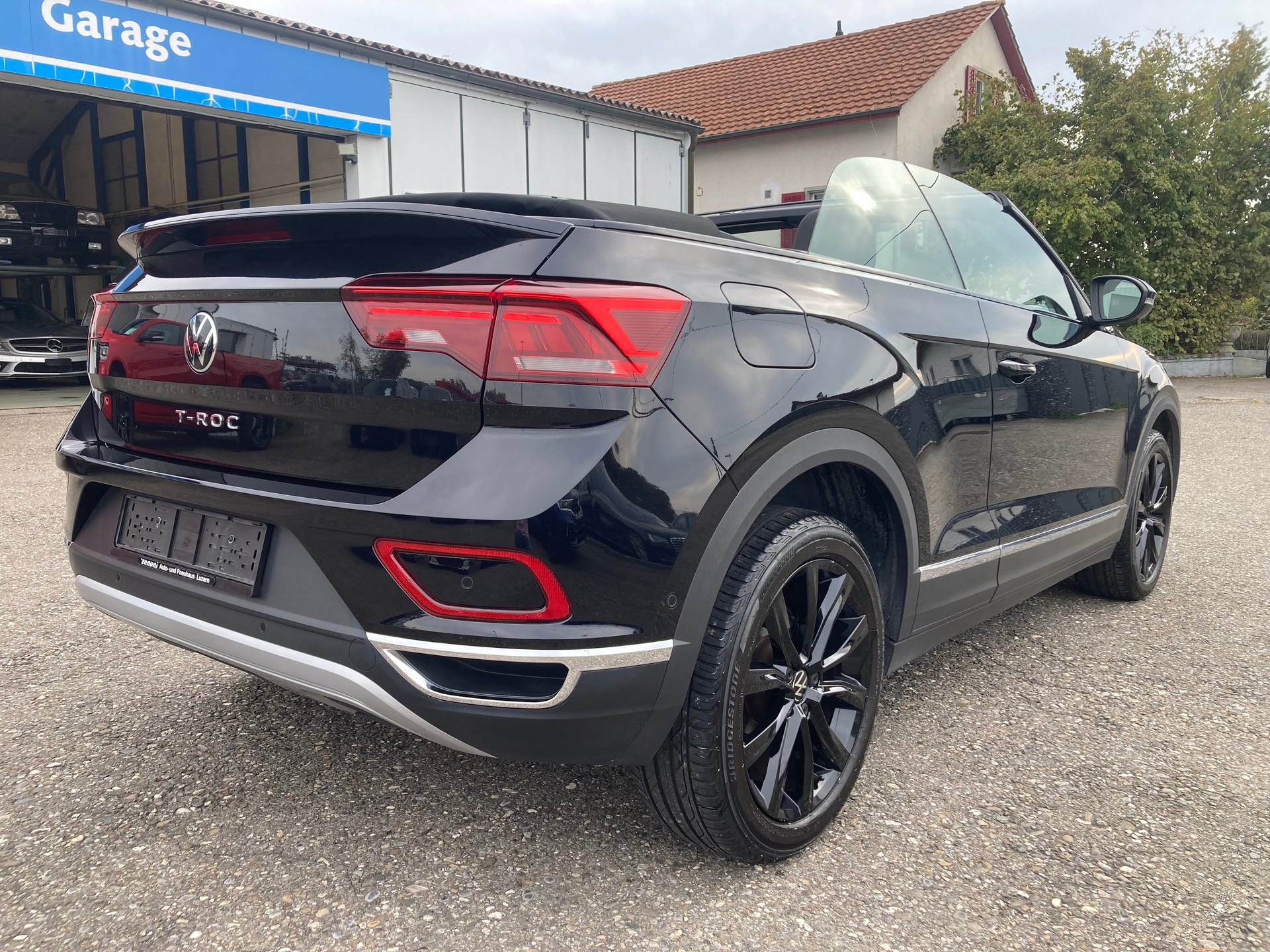 VW T-Roc Cabriolet 1.5 TSI EVO Black Style DSG-image-3