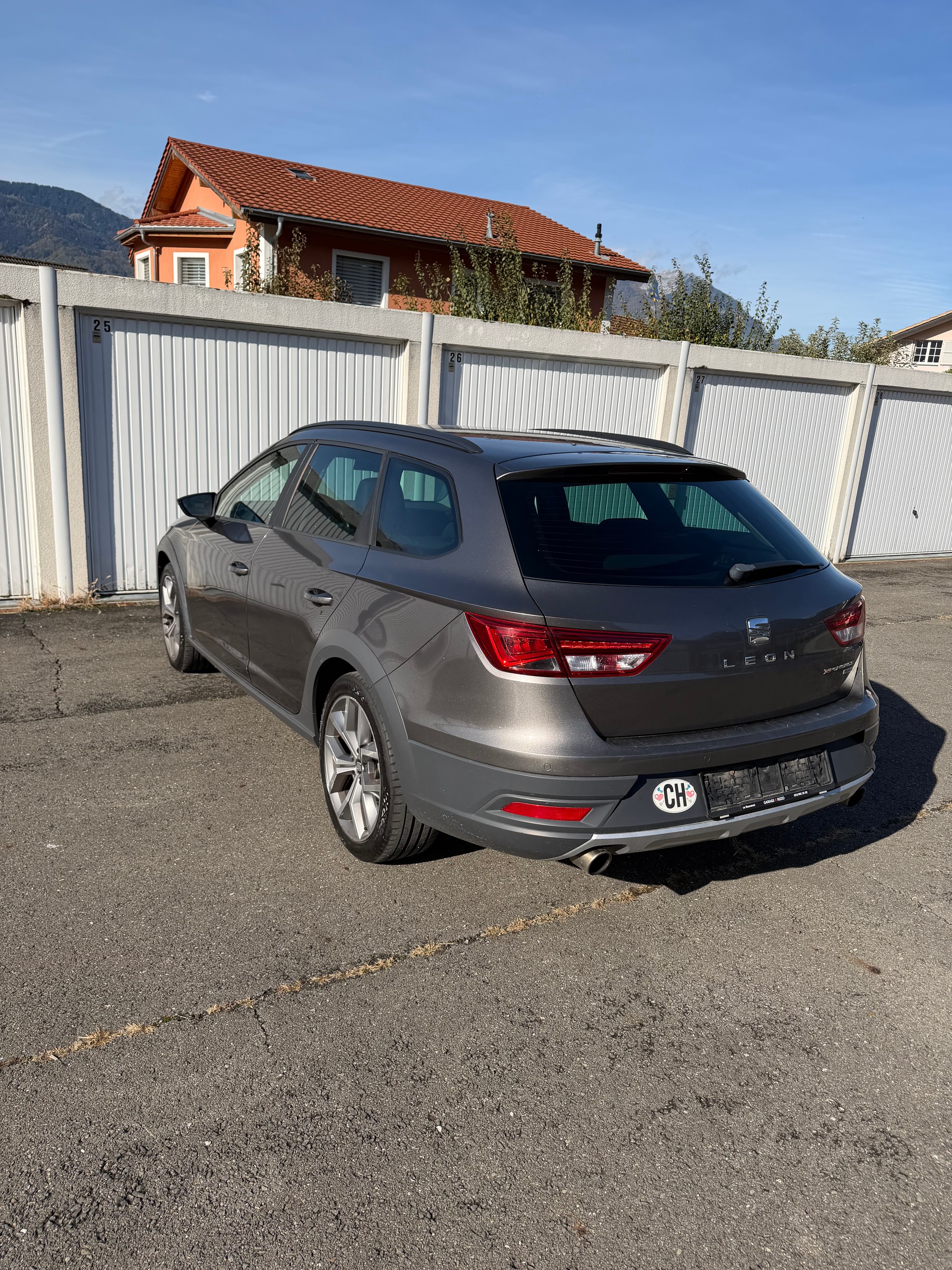 SEAT Leon ST 1.8 TSI X-Perience 4Drive DSG-image-2
