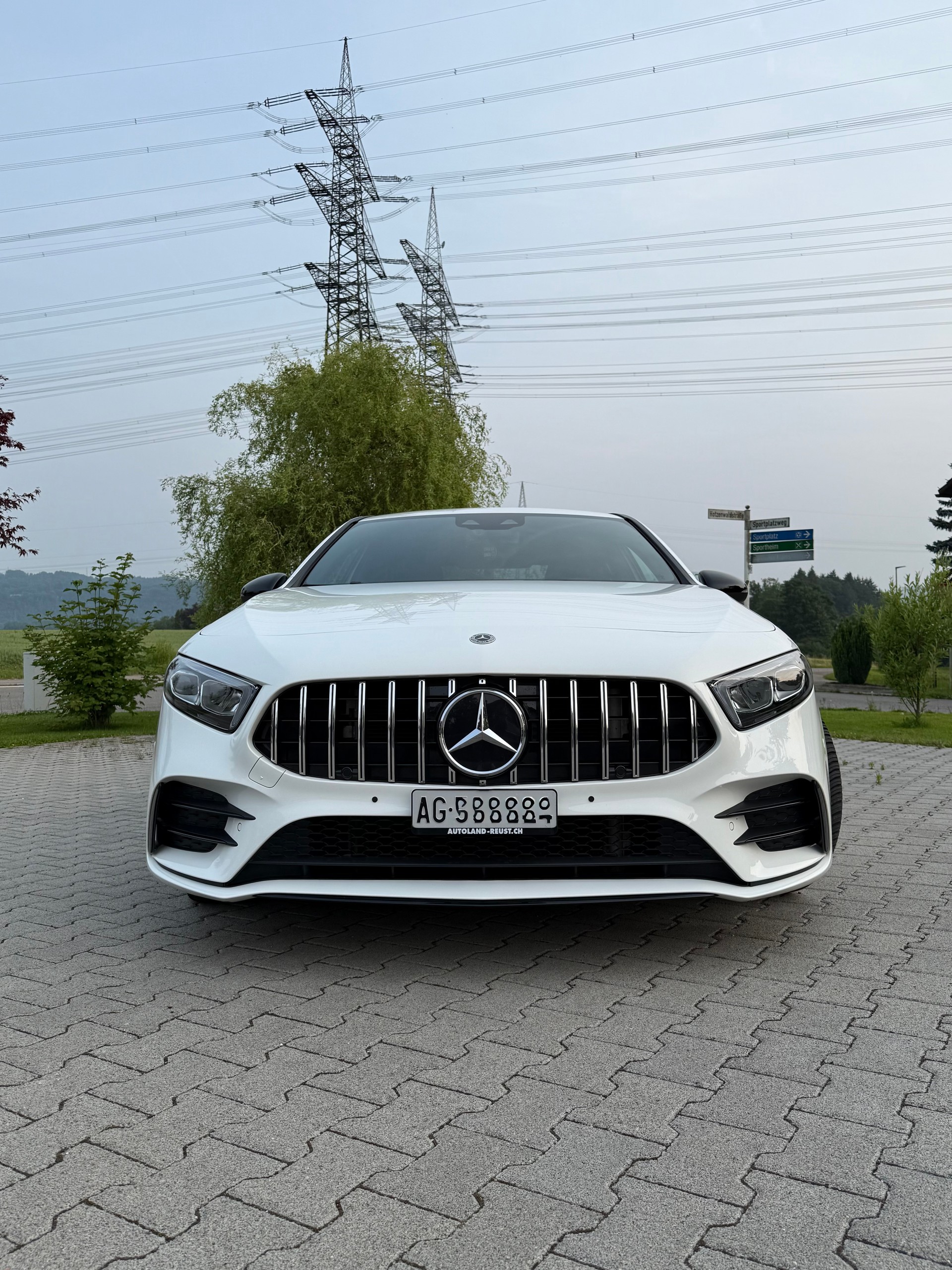 MERCEDES-BENZ A 35 AMG 4matic-image-7