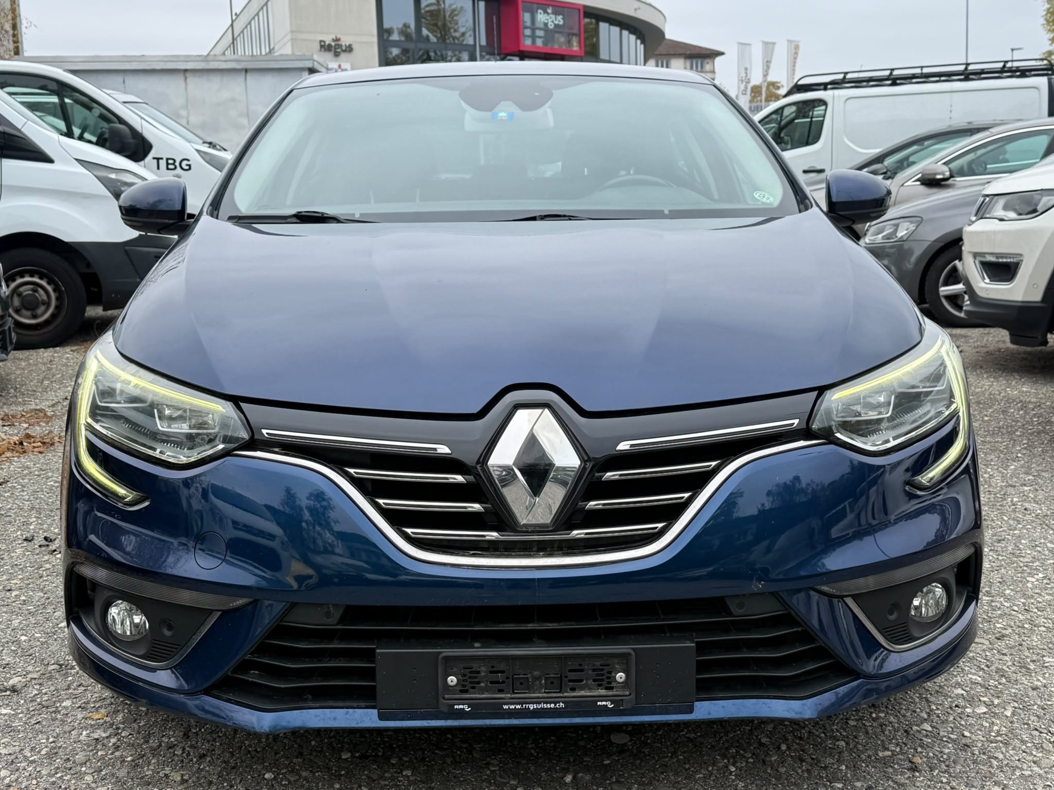 Car photo