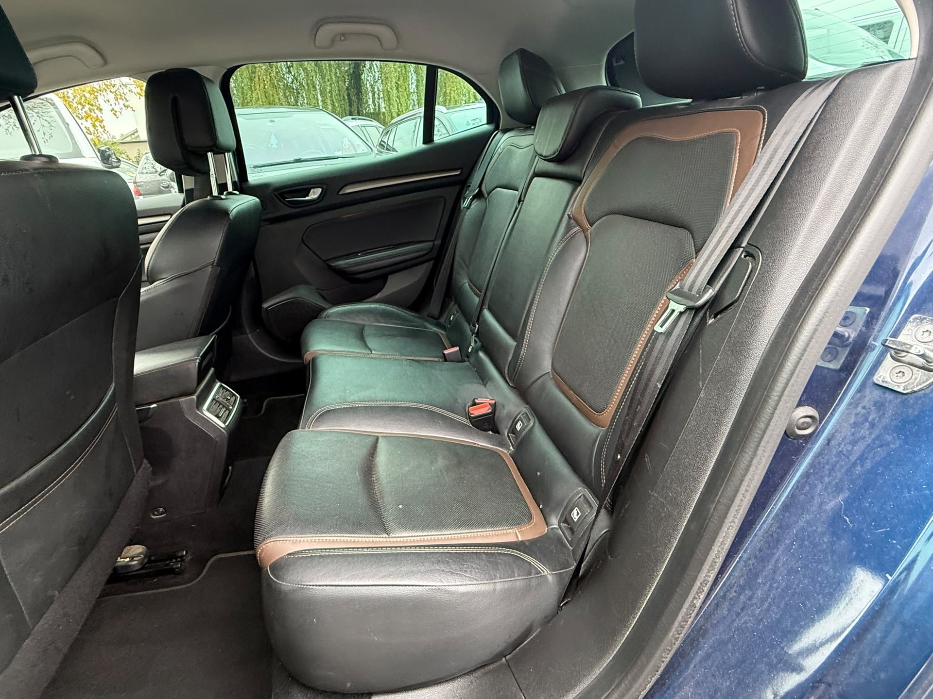 RENAULT Mégane 1.2 16V Turbo Zen-image-10
