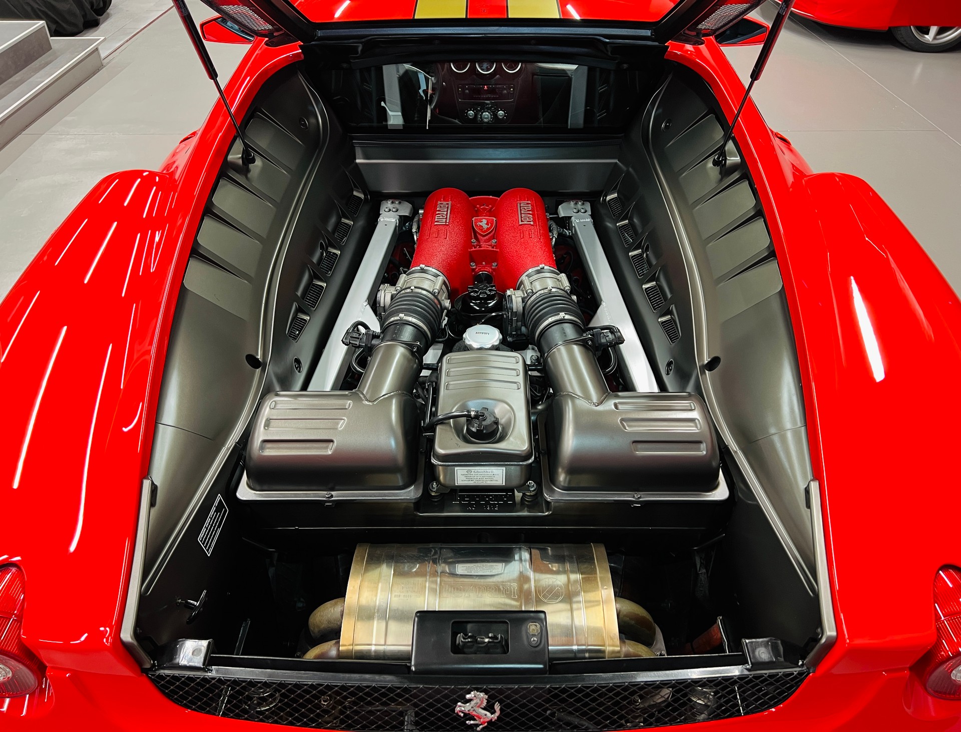 FERRARI F430 „Rosso Scuderia“ Manual / Handschalter-image-10