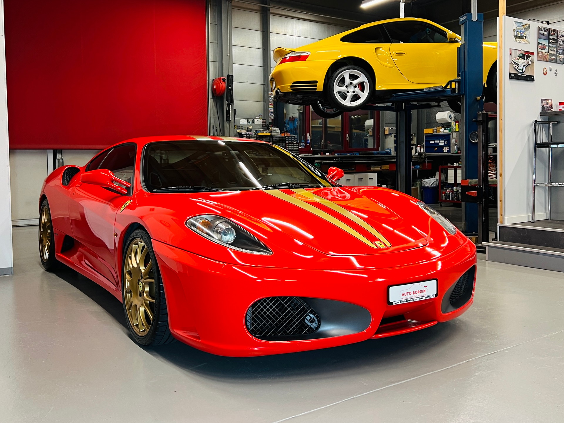 FERRARI F430 „Rosso Scuderia“ Manual / Handschalter-image-12