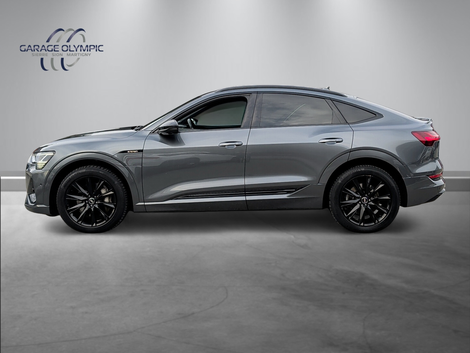 AUDI e-tron 50 Sportback quattro-image-6