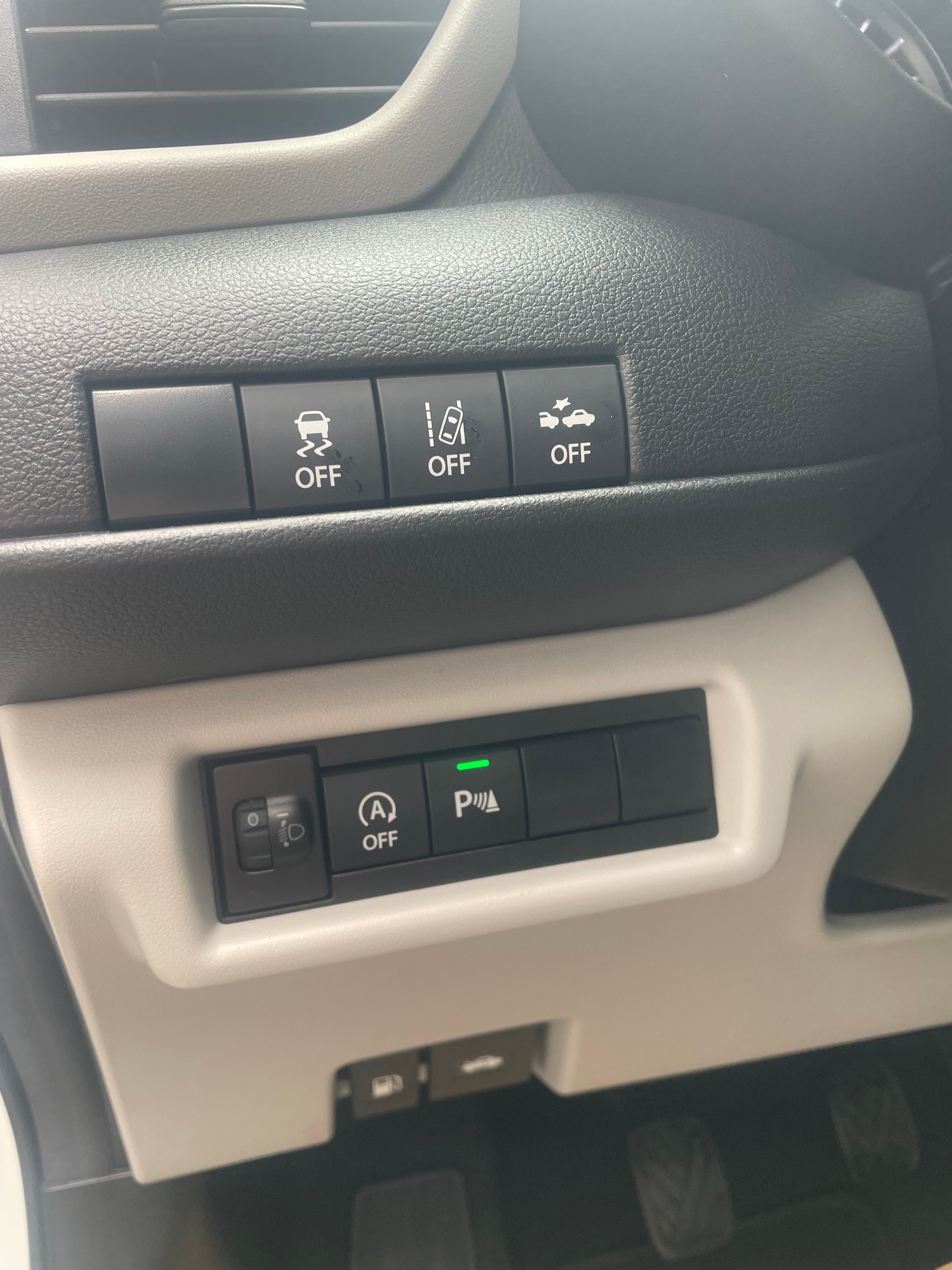 SUZUKI 1.2 Compact Top Hybrid 4X4-image-3