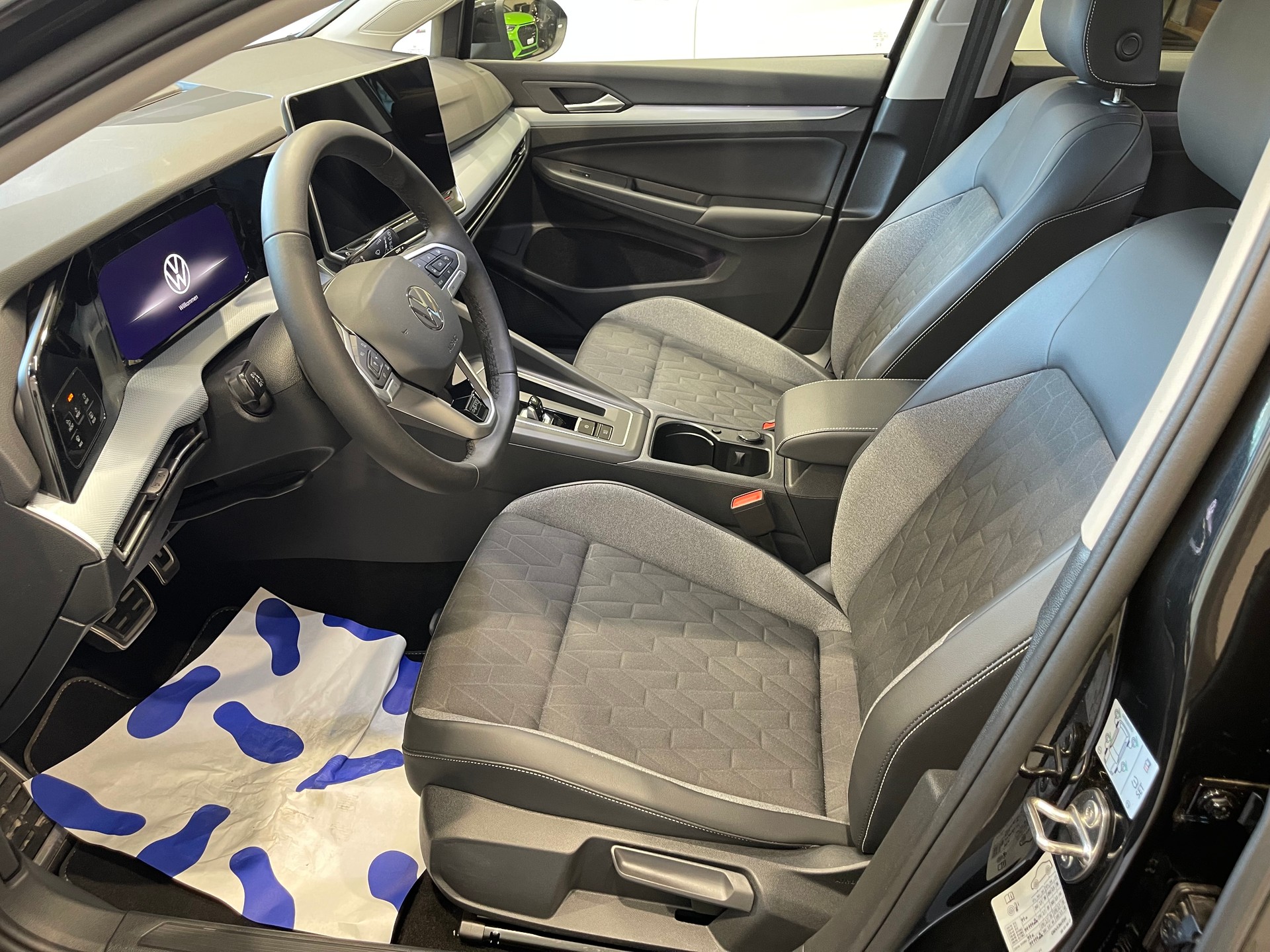 VW Golf 2.0 TDI Goal DSG *FACELIFT*-image-8