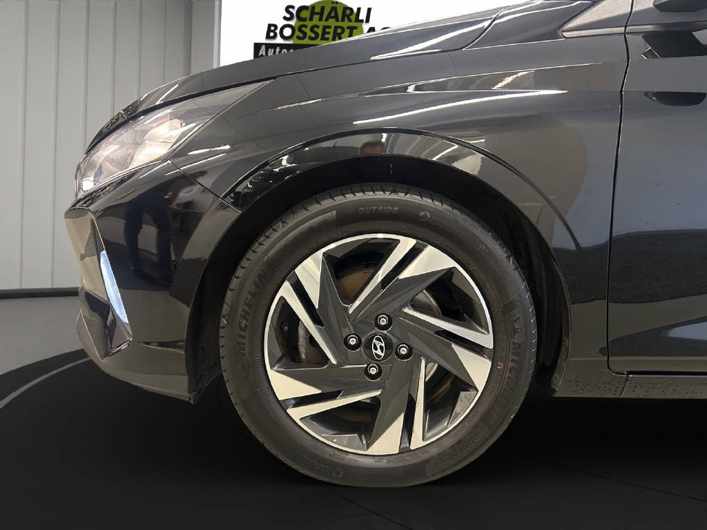 HYUNDAI i20 1.0 T-GDi Amplia-image-12