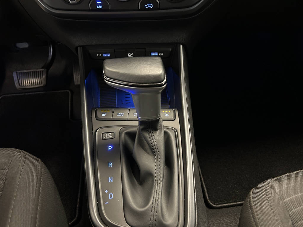 HYUNDAI i20 1.0 T-GDi Amplia-image-7
