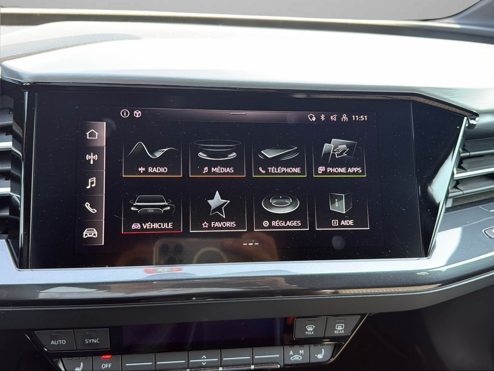 AUDI Q4 e-tron 40-image-10