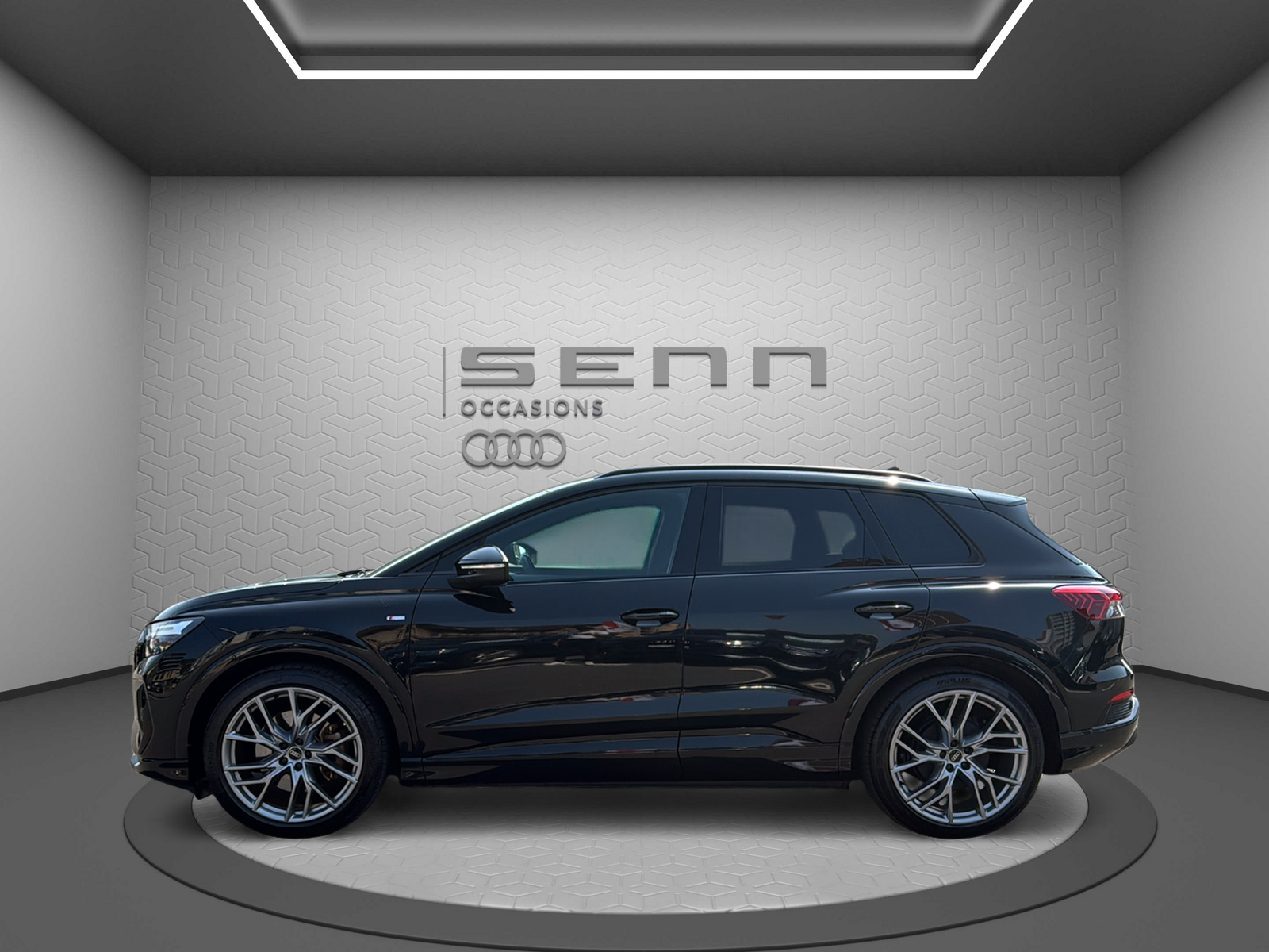 AUDI Q4 e-tron 40-image-1
