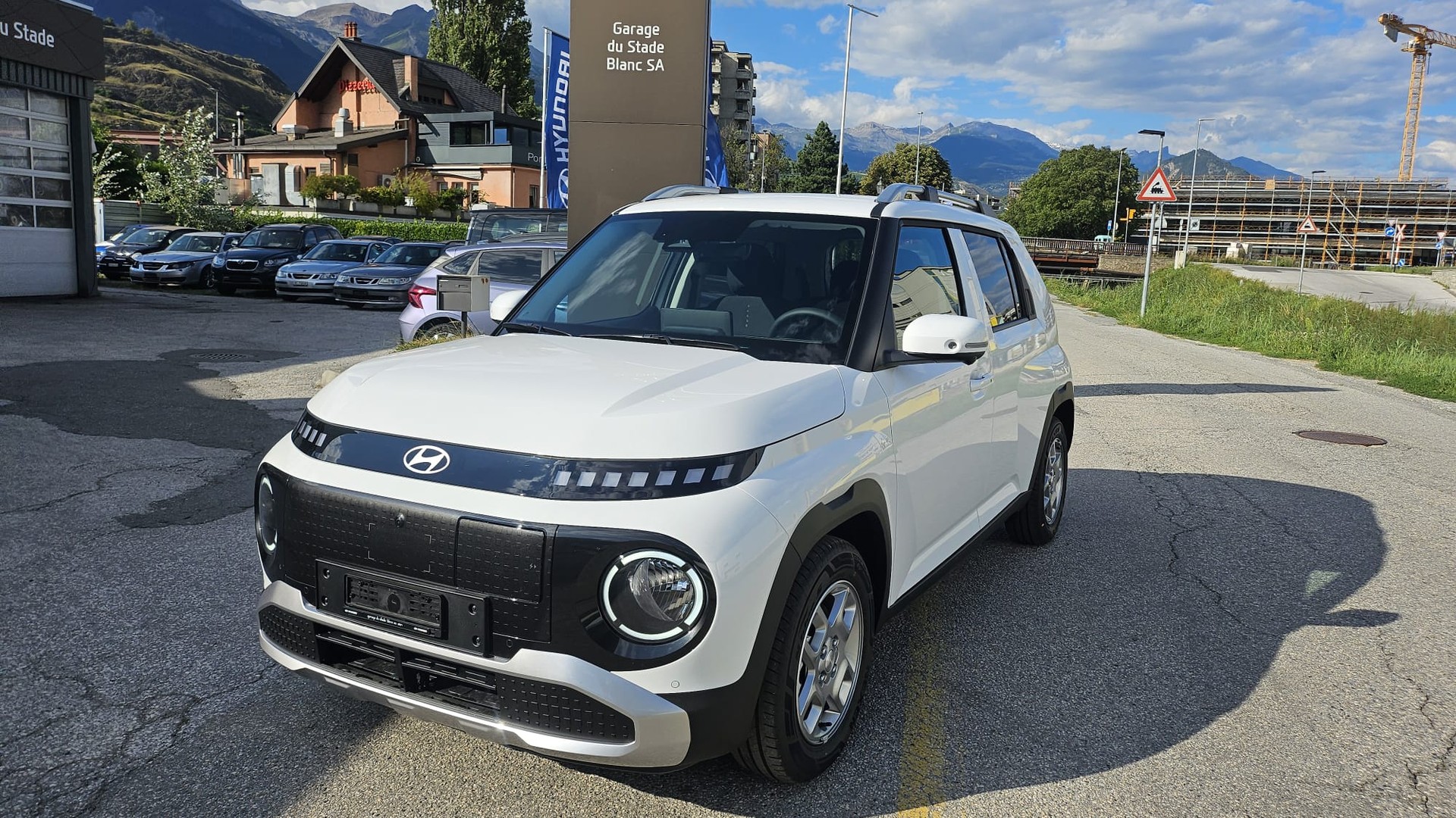 HYUNDAI Inster 49kWh Amplia