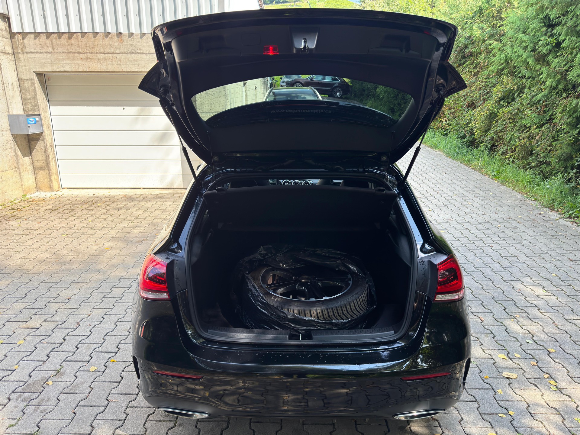 MERCEDES-BENZ A 250 4Matic AMG Line 4Matic 7G-DCT-image-13
