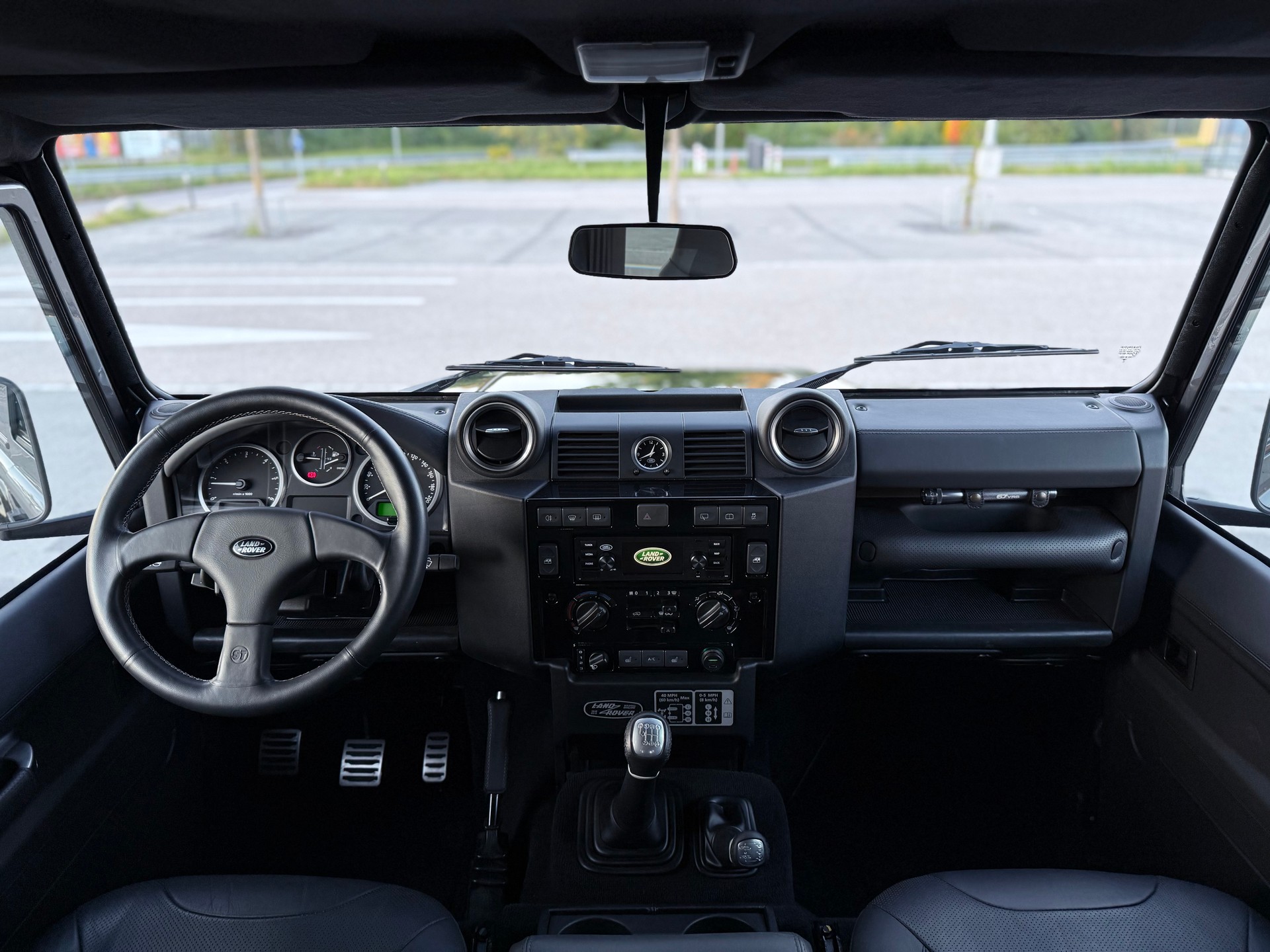 LAND ROVER DEFENDER 90 2.2 TD4 • ADVENTURE EDITION • 67YRS • STATION WAGON-image-10