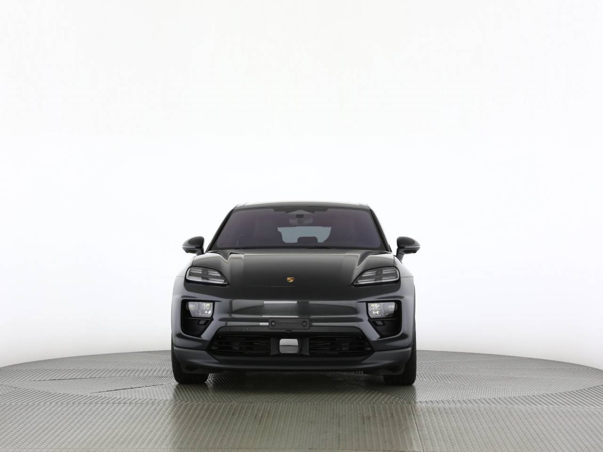 PORSCHE Macan 4-image-14