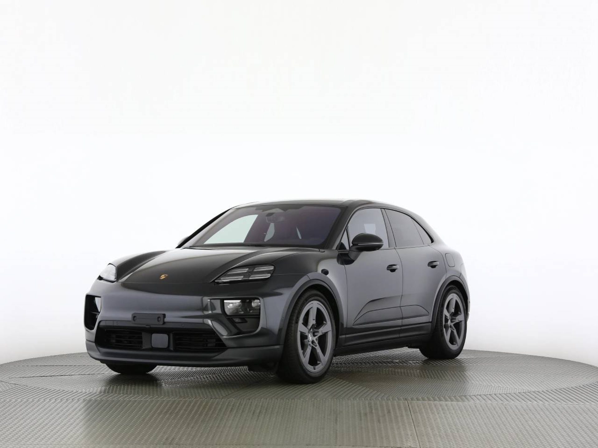 PORSCHE Macan 4-image-12
