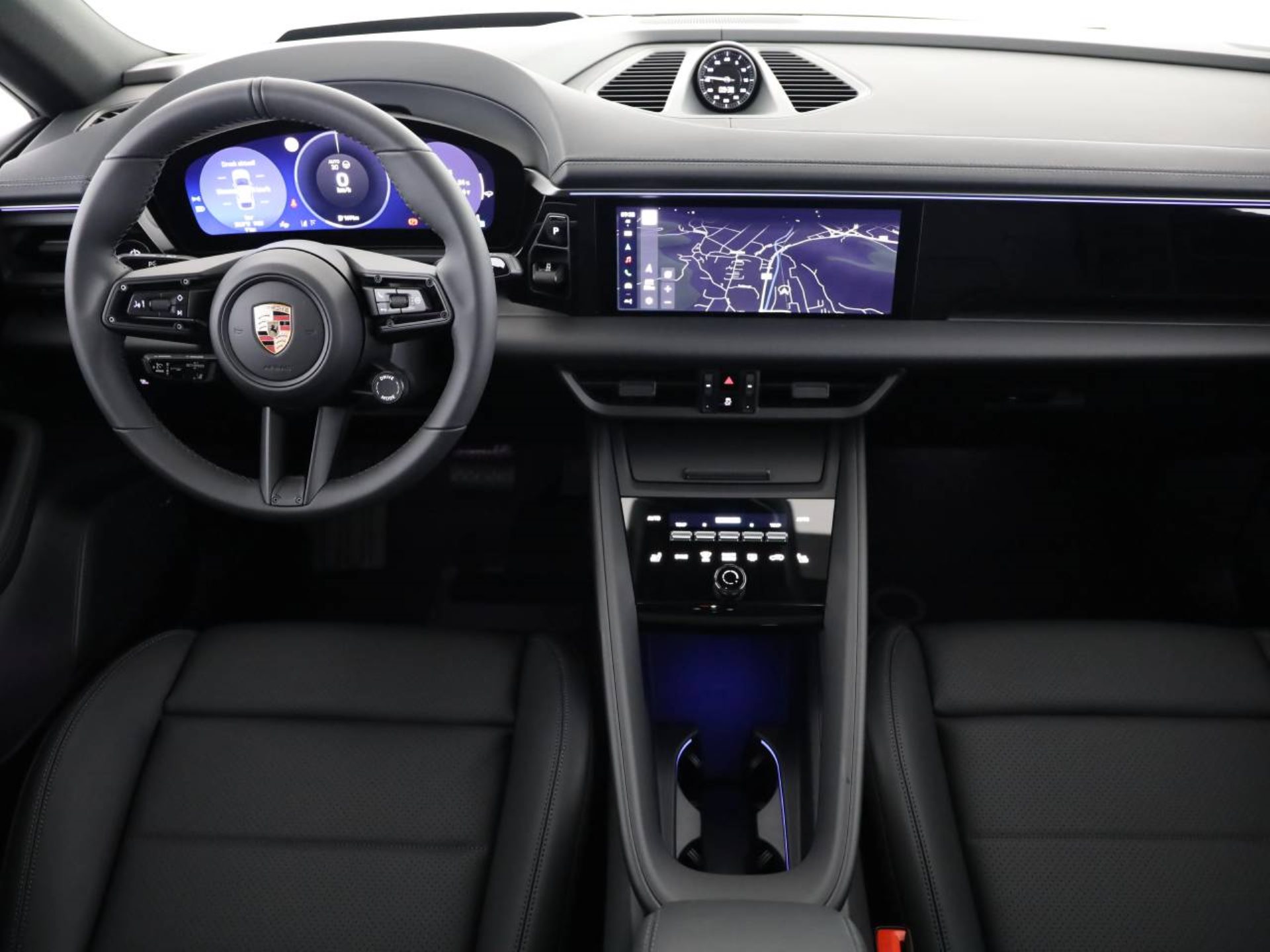 PORSCHE Macan 4-image-18