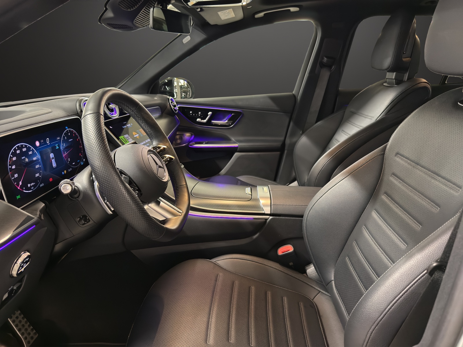 MERCEDES-BENZ GLC 200 4Matic 9G-Tronic-image-10
