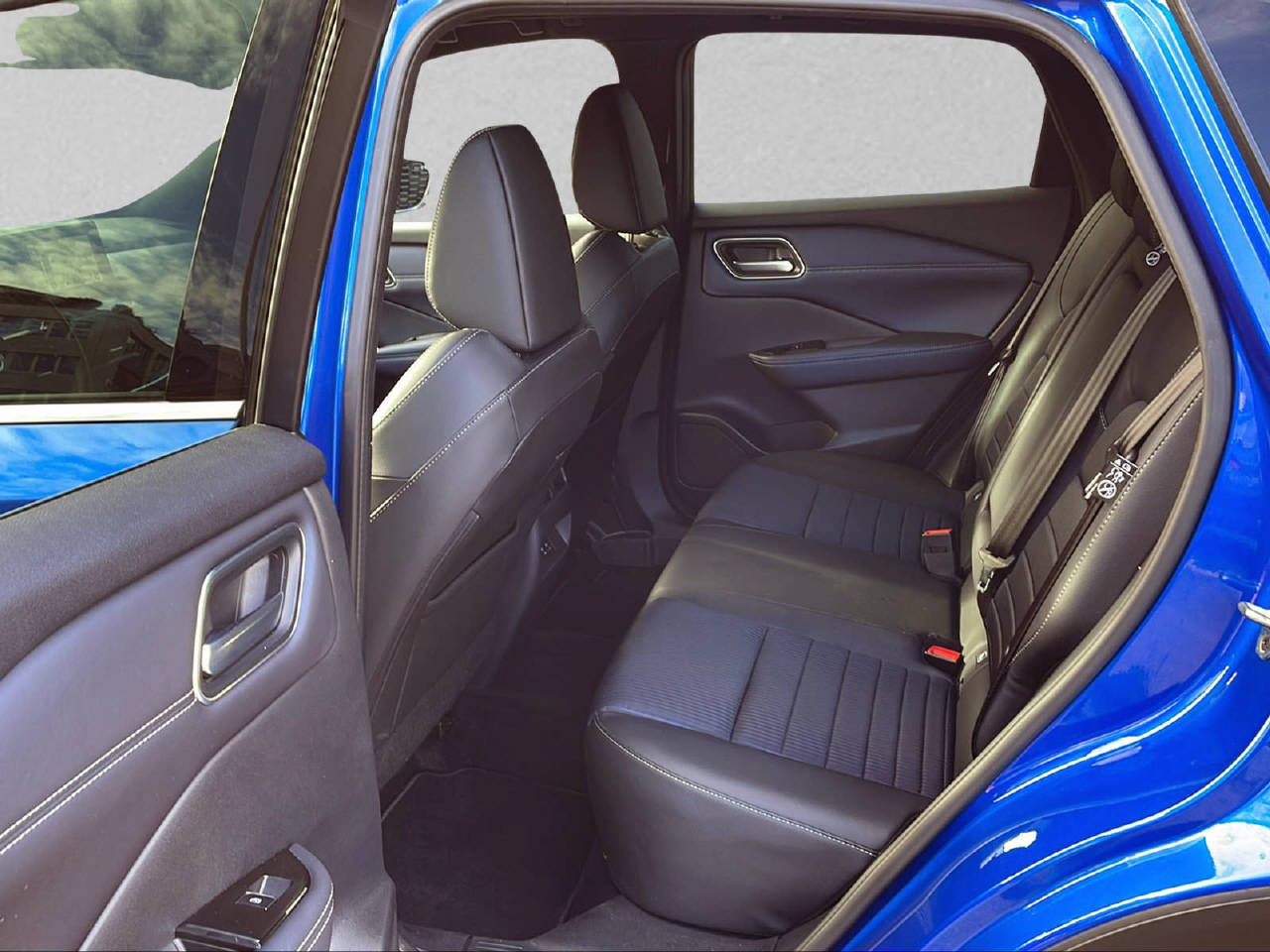 NISSAN Qashqai 1.5 VC-T Tekna-image-6