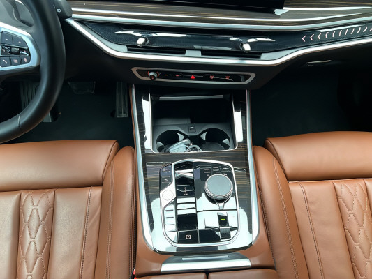 BMW X5 xDrive 48V 40d M Sport-image-11