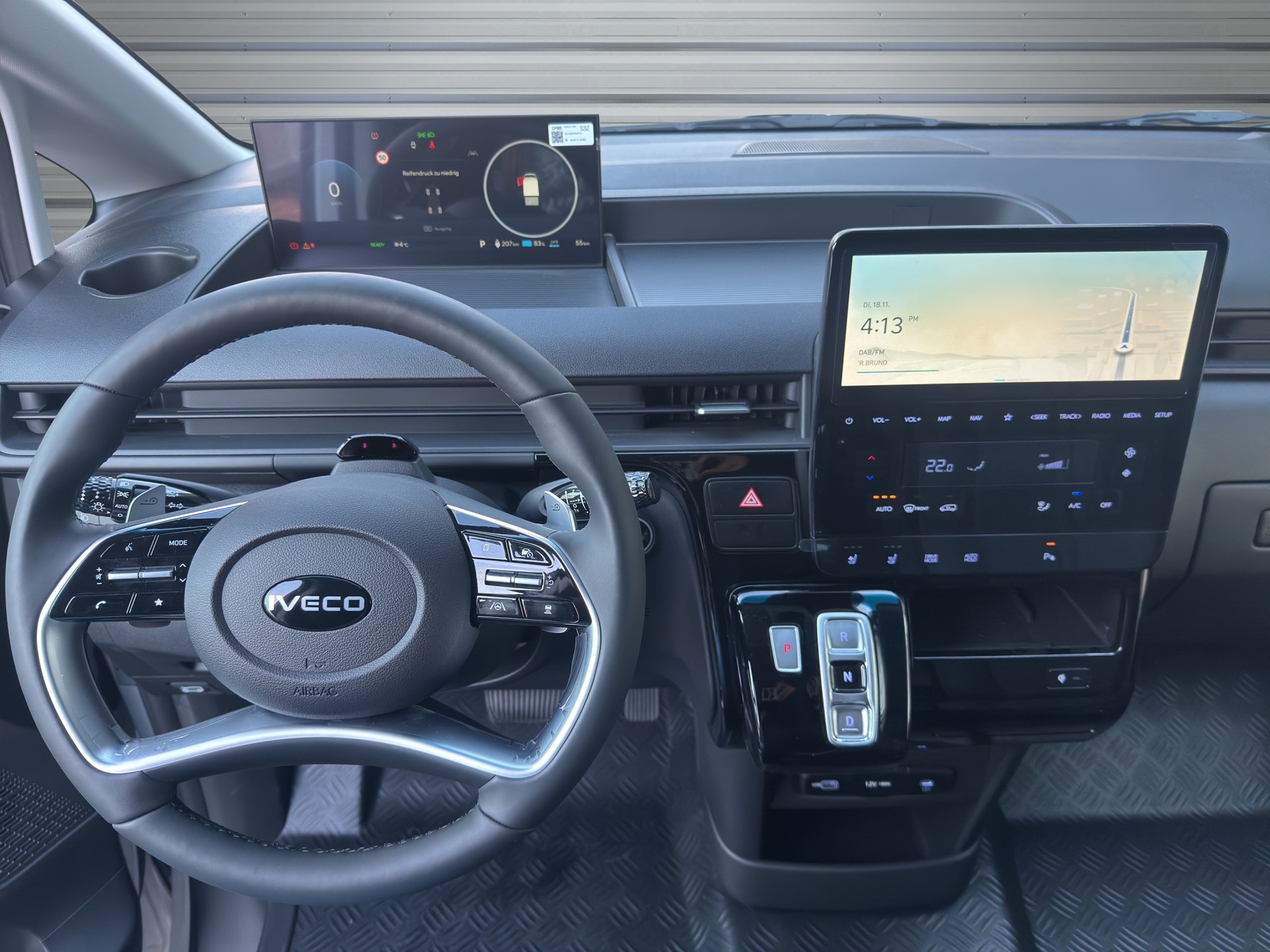 IVECO EMoovy (Dreiseitenkipper)-image-10