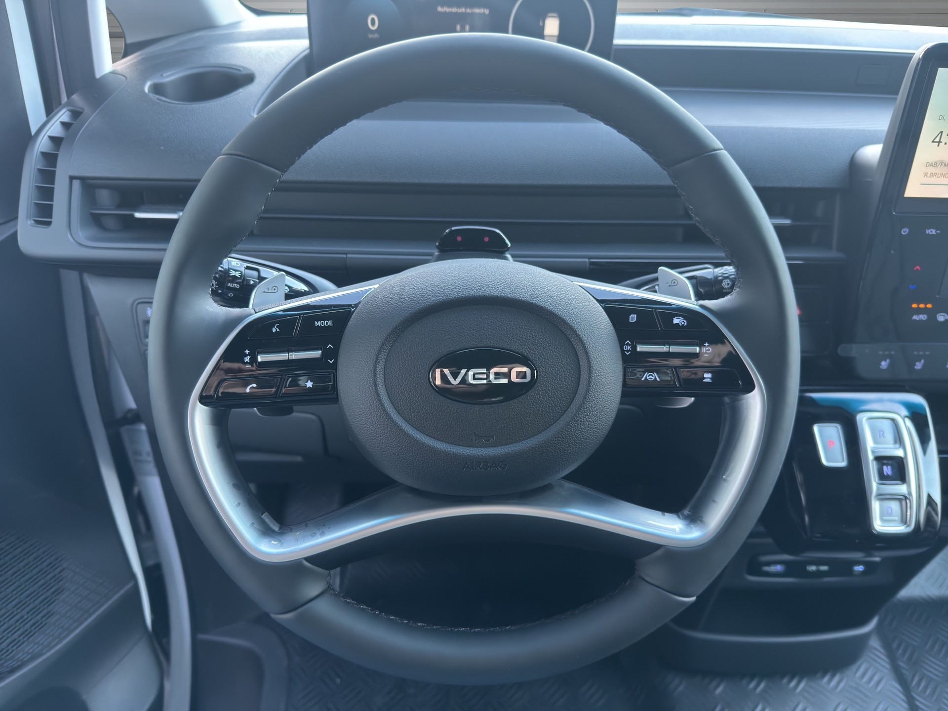 IVECO EMoovy (Dreiseitenkipper)-image-8