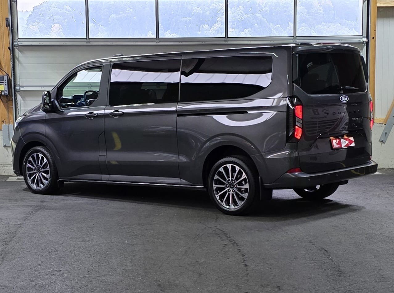 FORD Tourneo Bus 320 Custom L2H1 TitaniumX Automat *8-Plätzer*-image-2