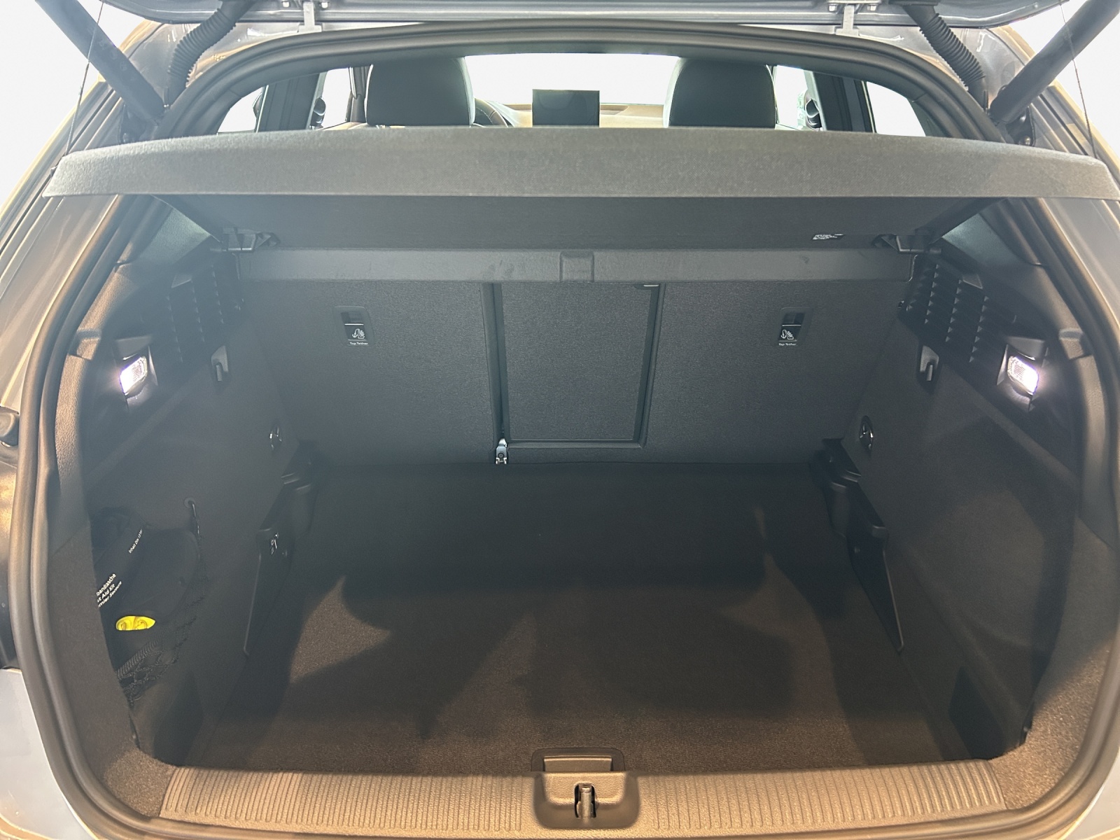 AUDI Q2 35 TFSI advanced S-tronic-image-12