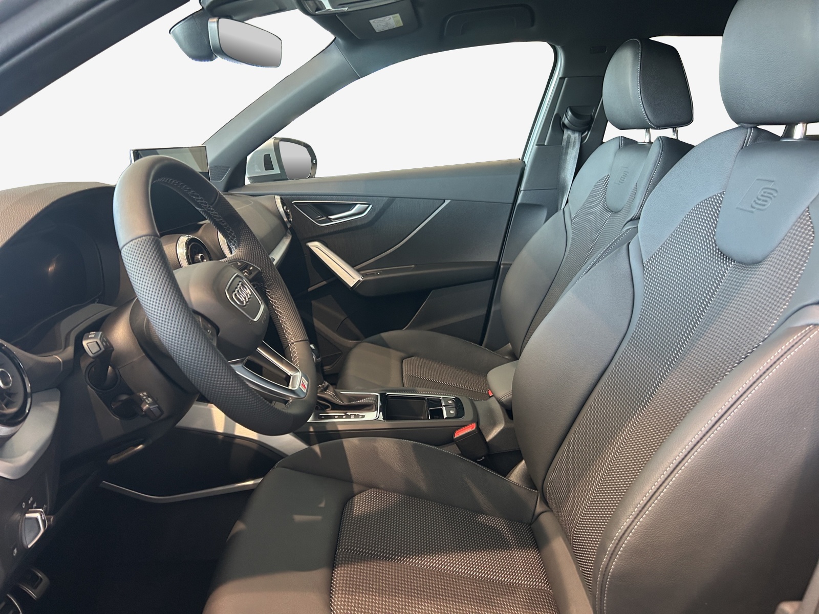 AUDI Q2 35 TFSI advanced S-tronic-image-7